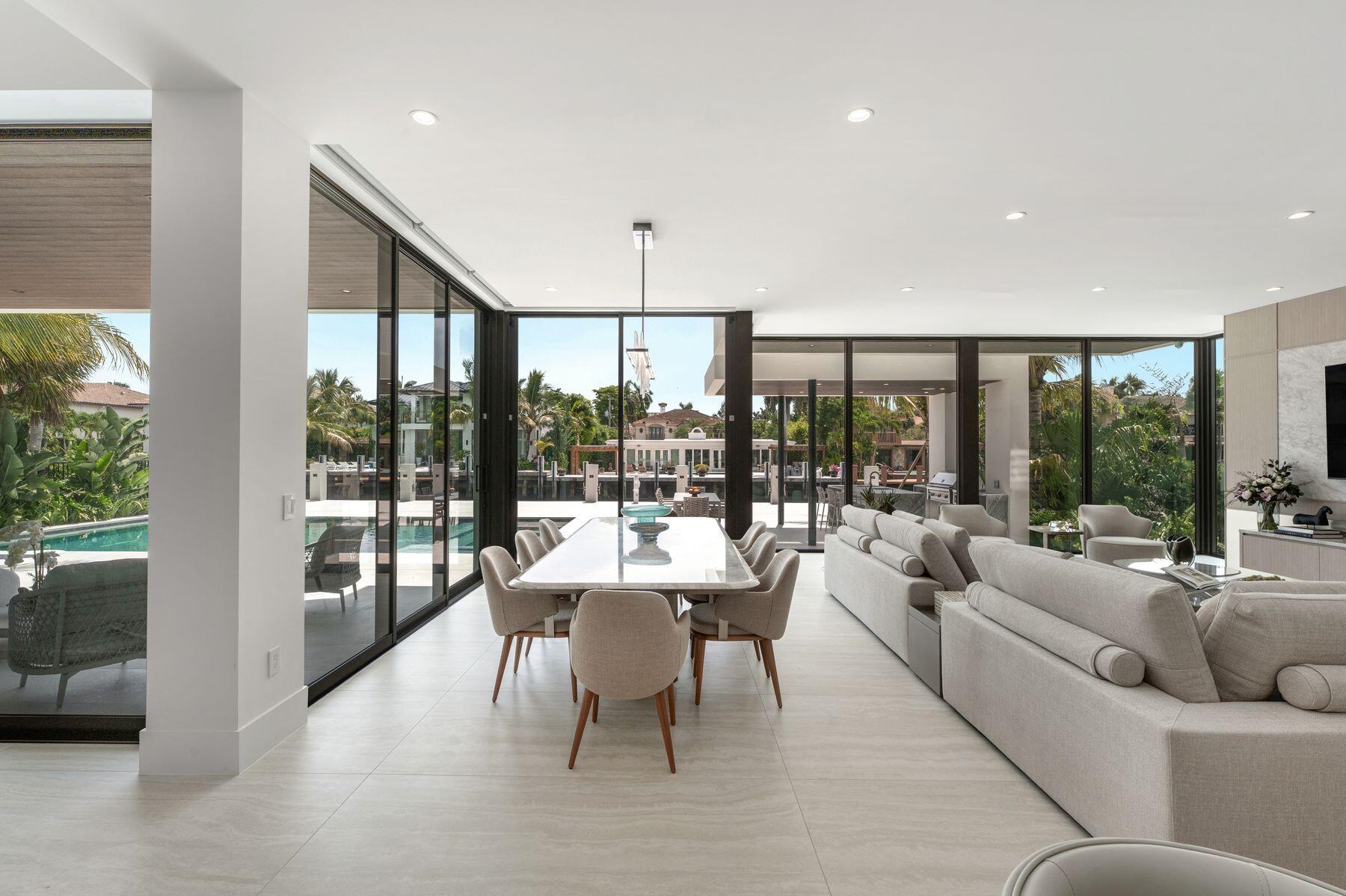 2400 Barcelona, Fort Lauderdale FL 33301