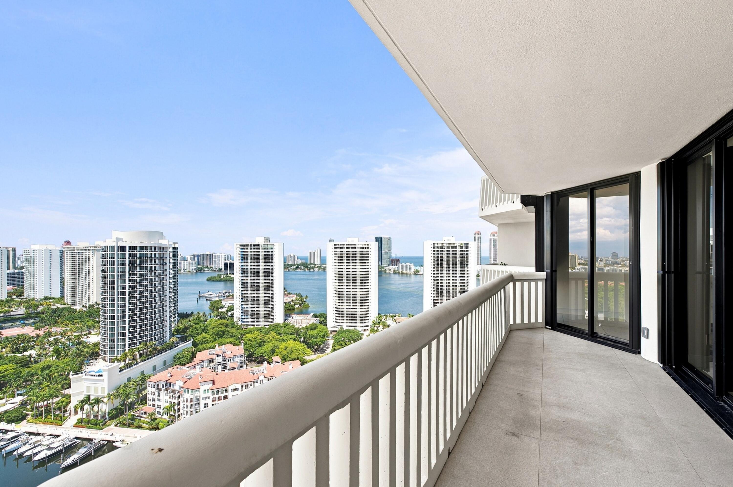 2000 Island #2905, Aventura FL 33160
