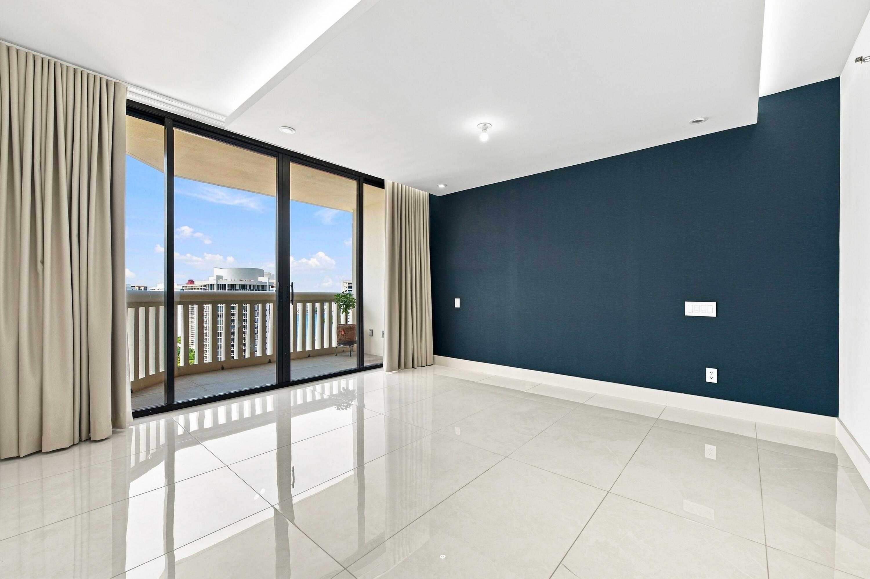 2000 Island #2905, Aventura FL 33160