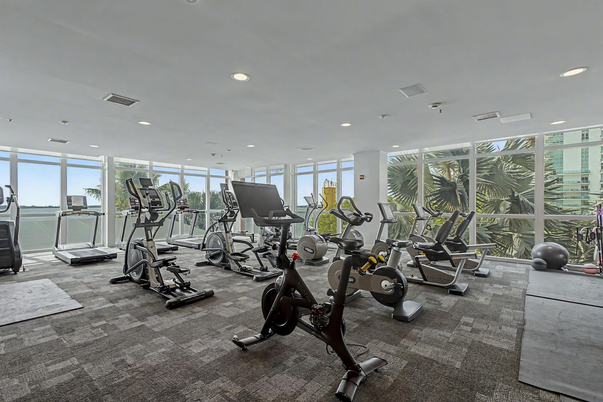 1155 BRICKELL BAY #2509, Miami FL 33131
