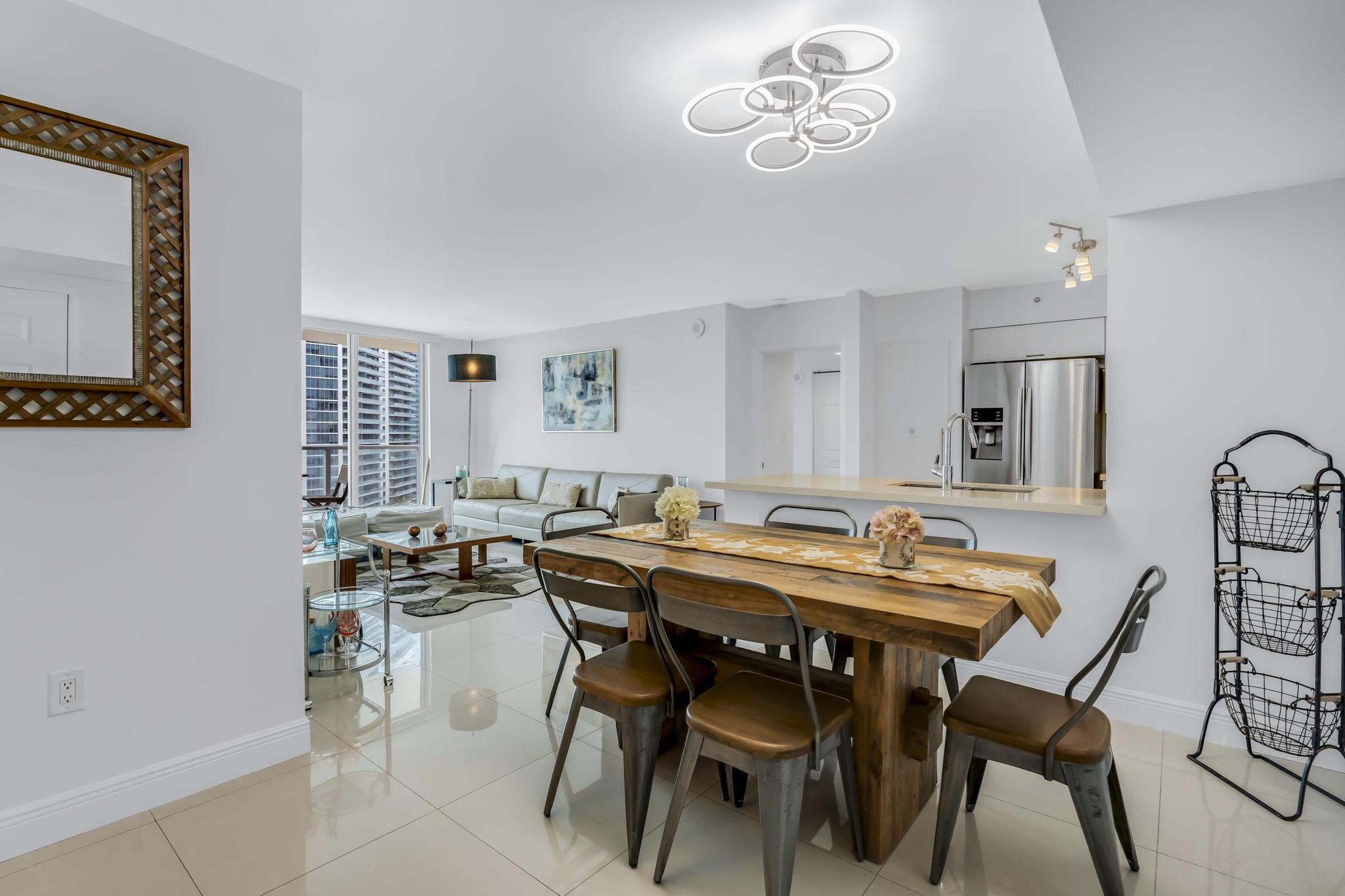 1155 BRICKELL BAY #2509, Miami FL 33131