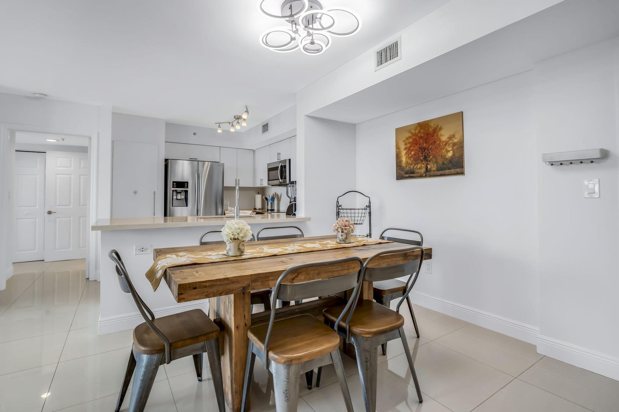 1155 BRICKELL BAY #2509, Miami FL 33131
