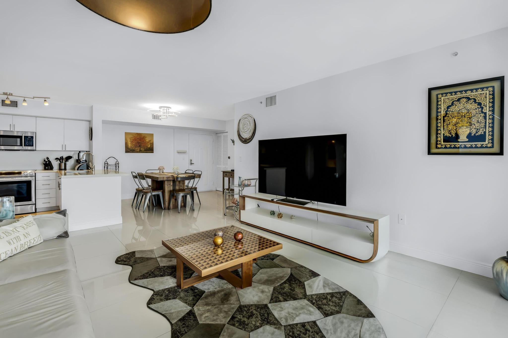 1155 BRICKELL BAY #2509, Miami FL 33131