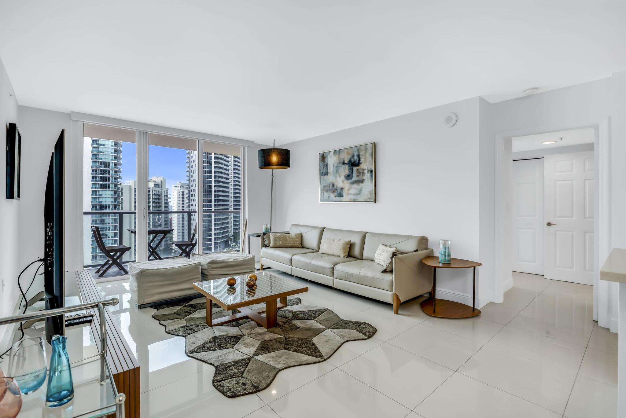 1155 BRICKELL BAY #2509, Miami FL 33131