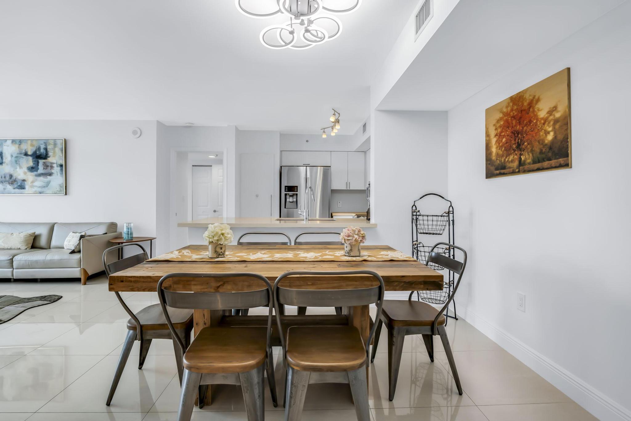 1155 BRICKELL BAY #2509, Miami FL 33131