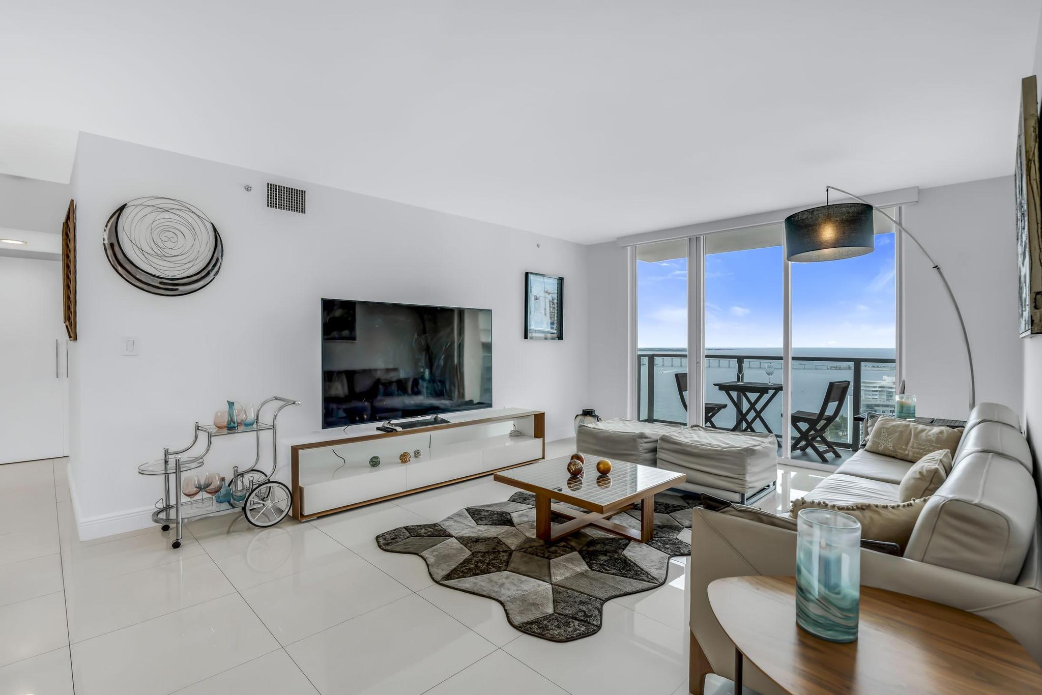 1155 BRICKELL BAY #2509, Miami FL 33131