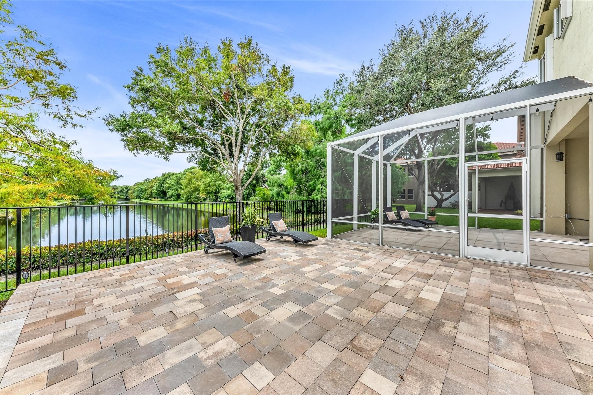 1070 Grove Park, Boynton Beach FL 33436