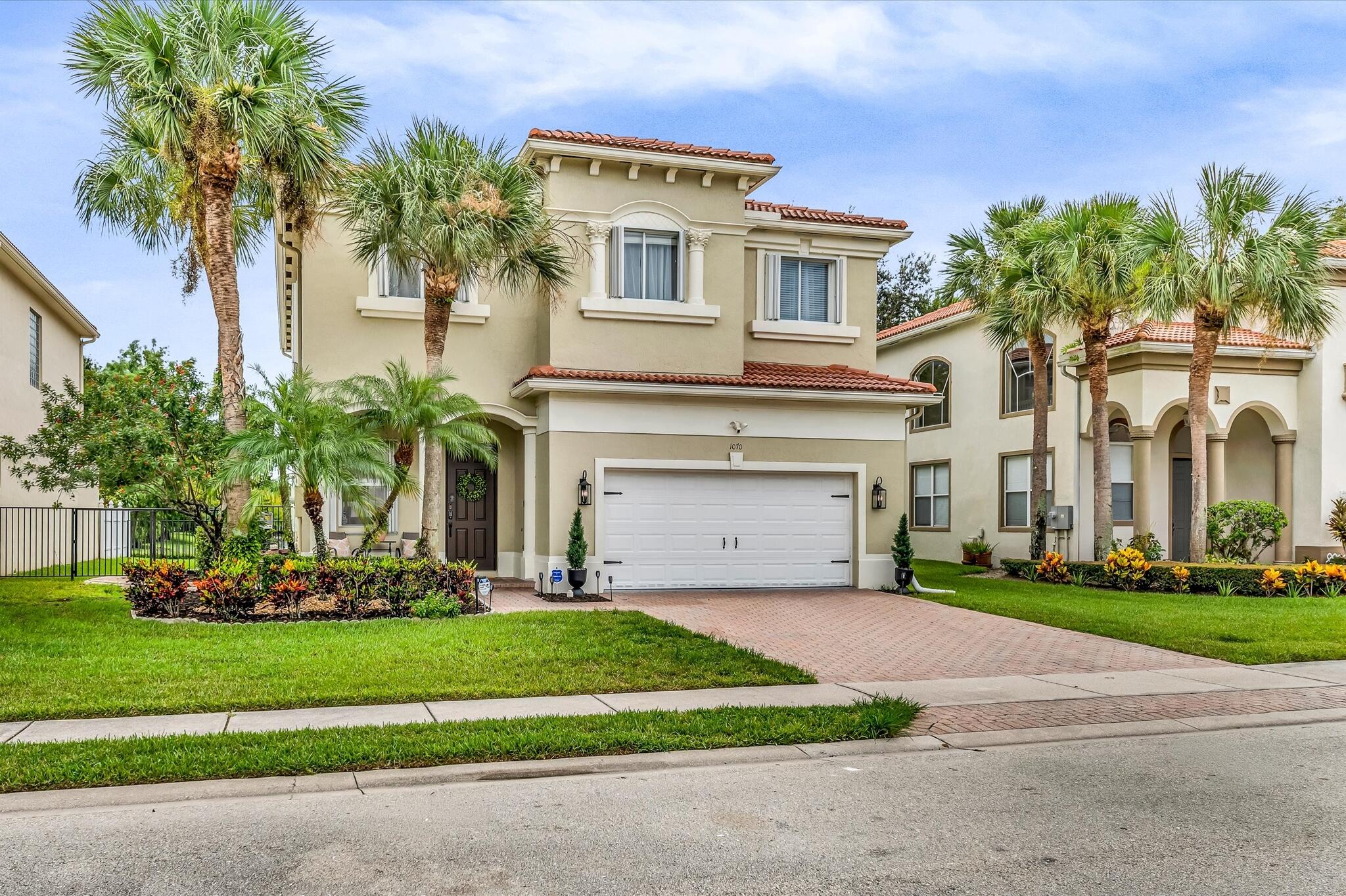 1070 Grove Park, Boynton Beach FL 33436