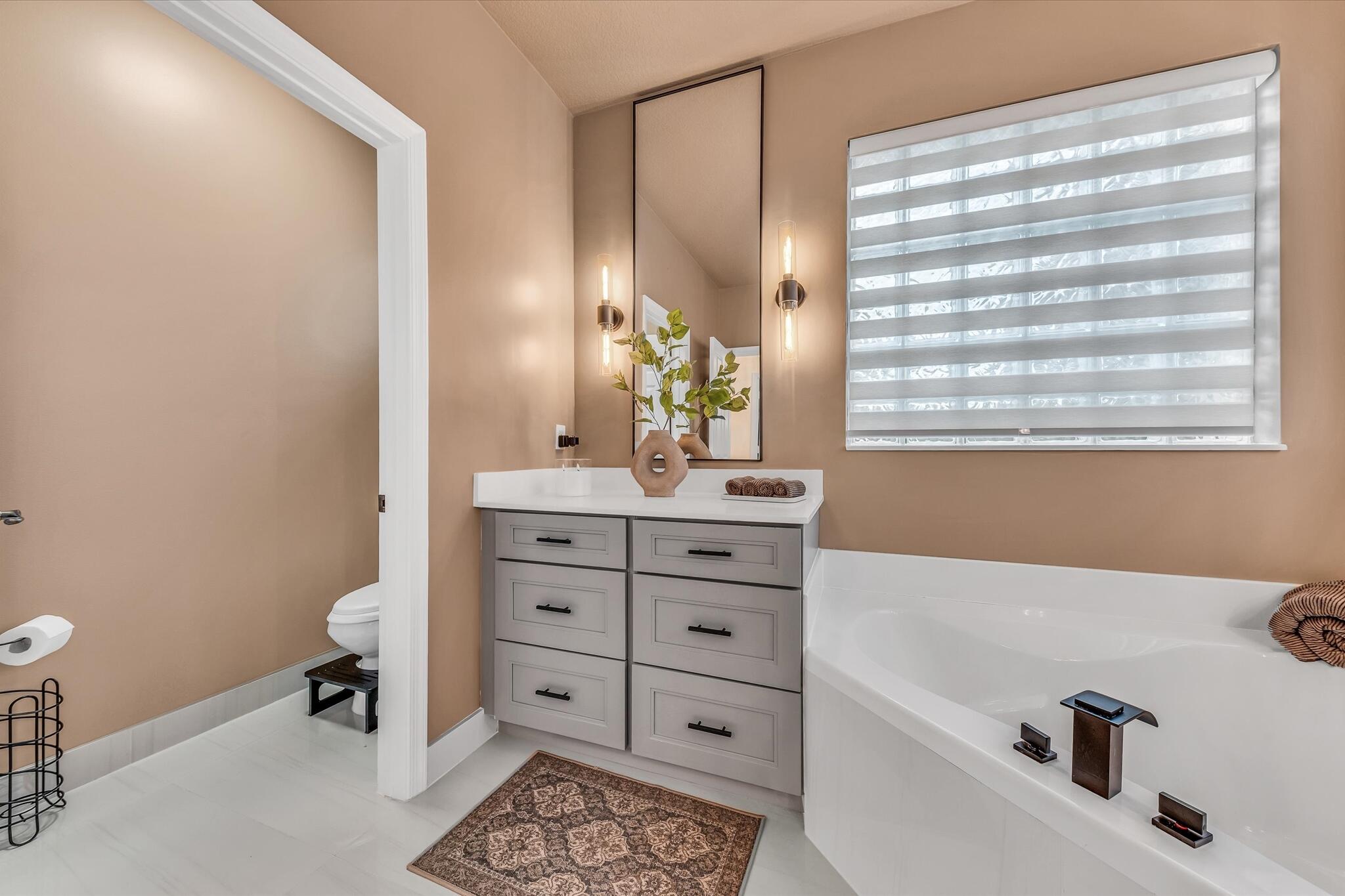 1070 Grove Park, Boynton Beach FL 33436