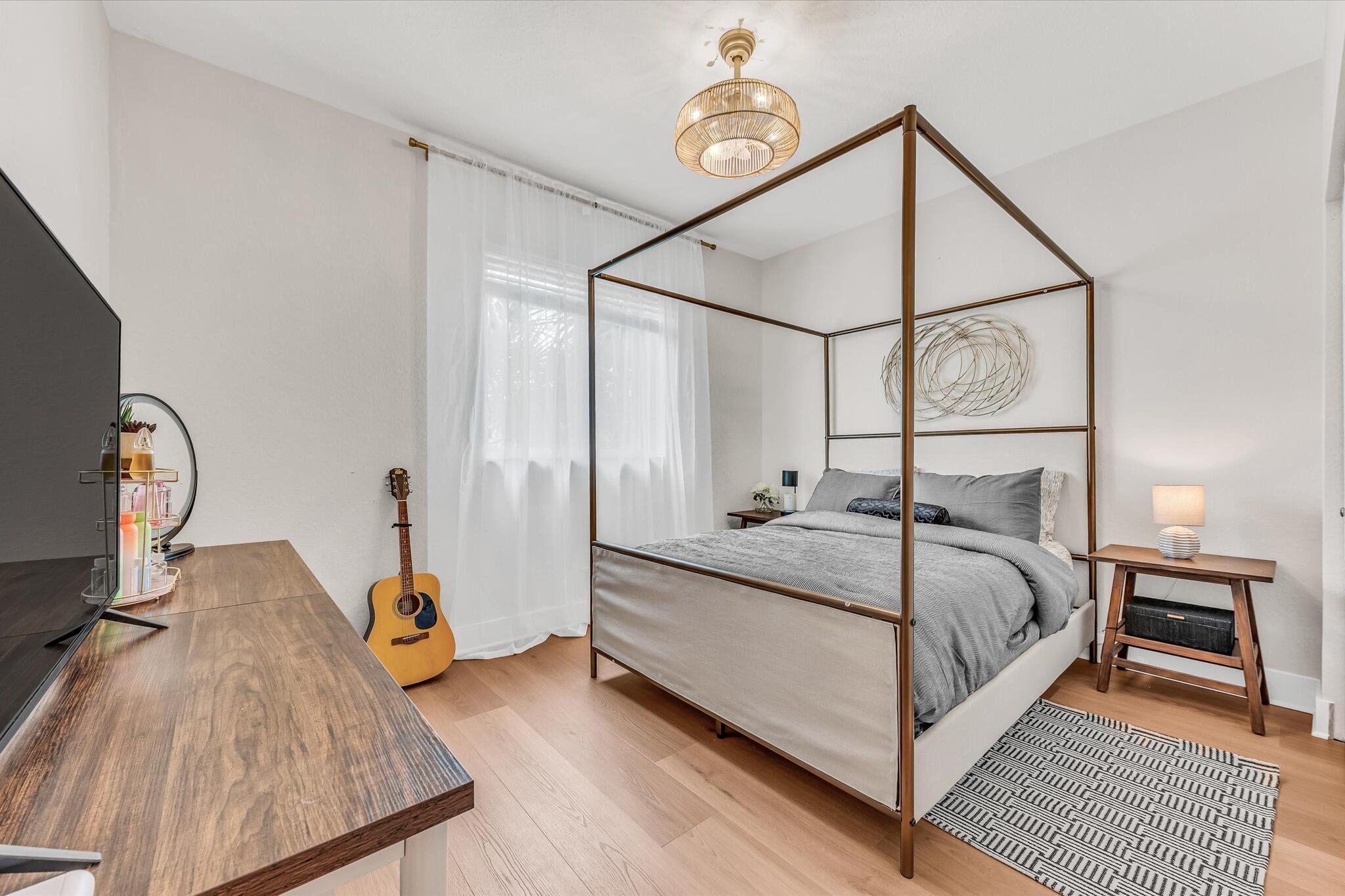 1070 Grove Park, Boynton Beach FL 33436