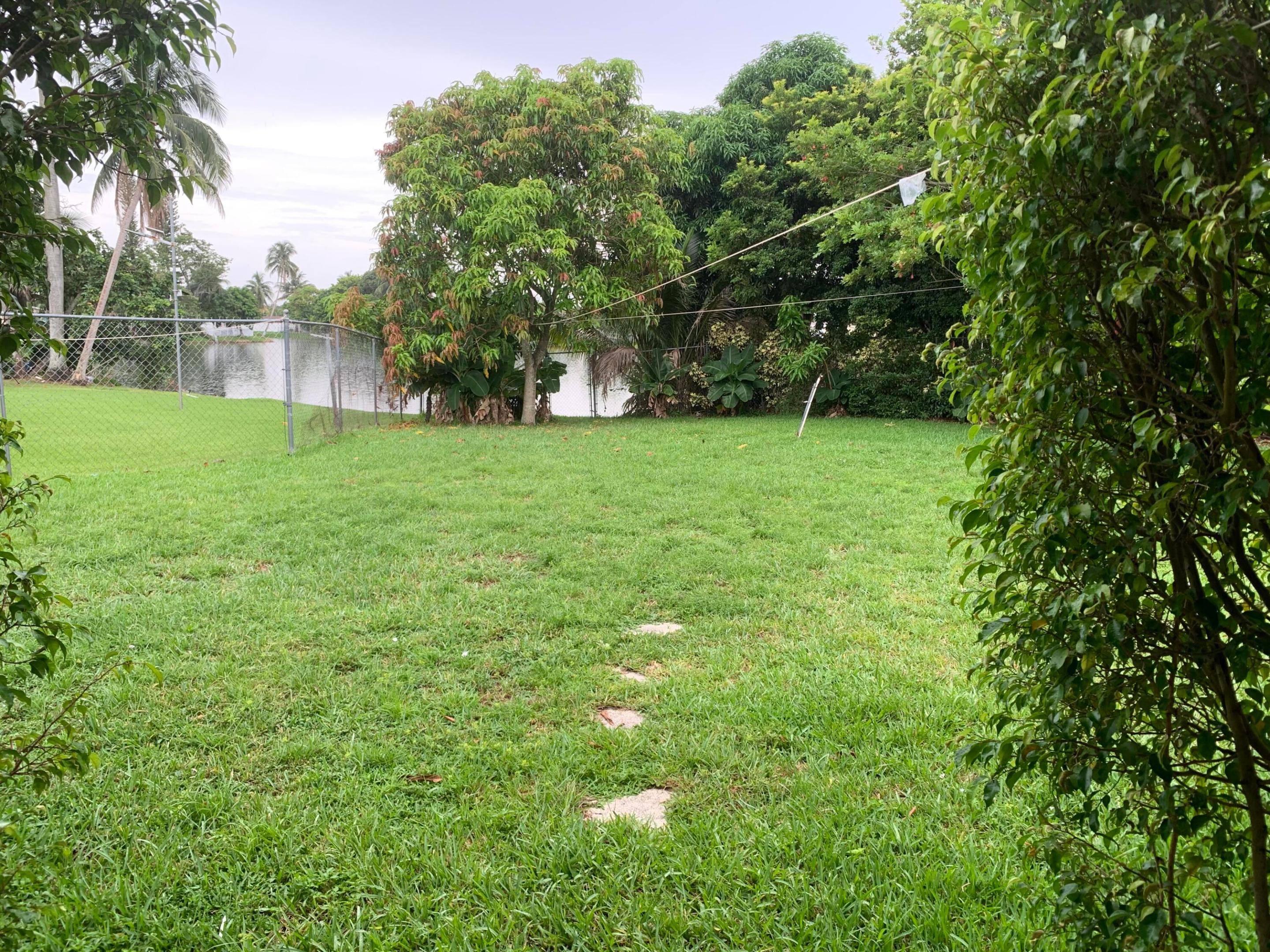 3296 NW 41ST, Lauderdale Lakes FL 33309