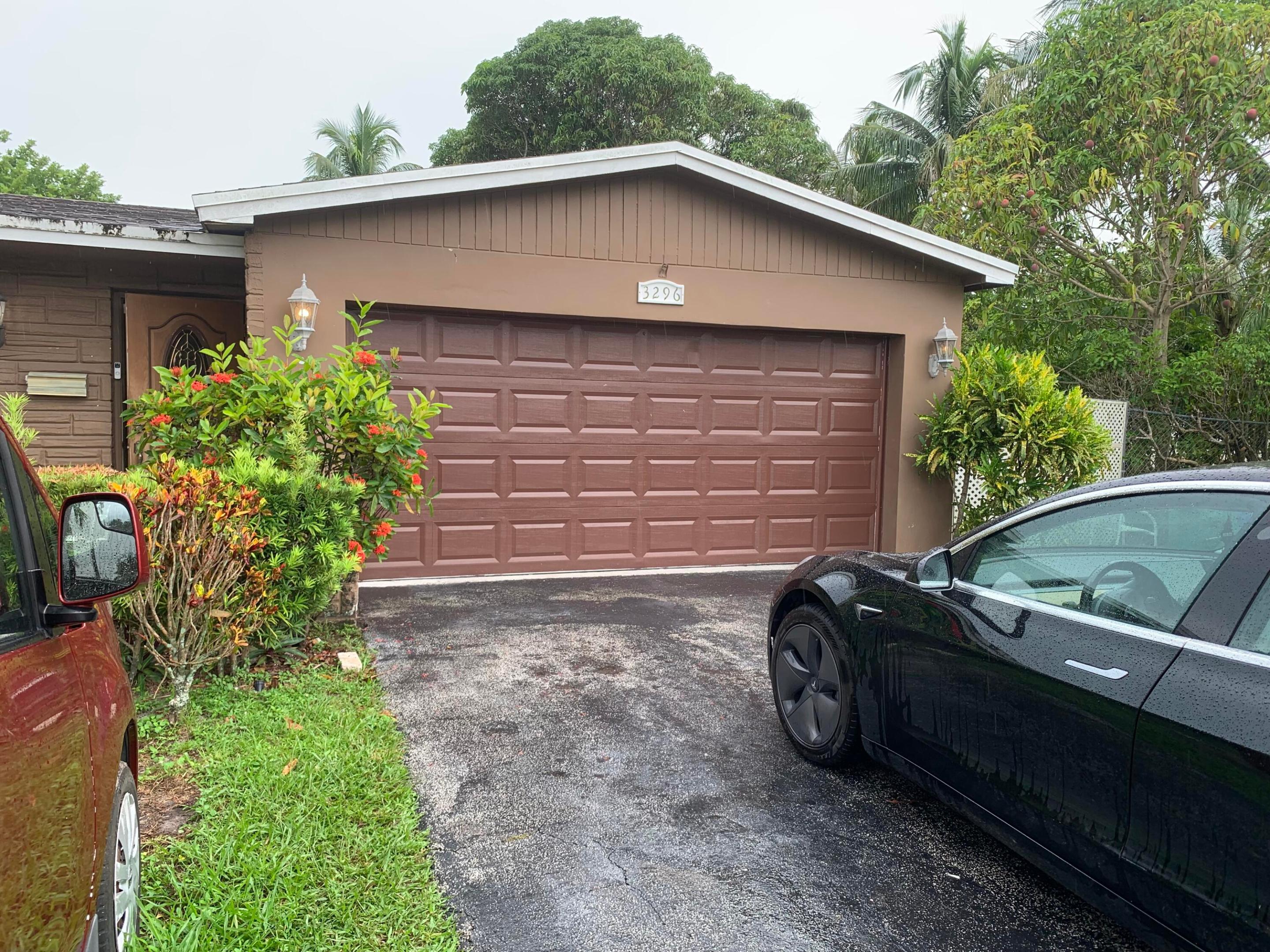 3296 NW 41ST, Lauderdale Lakes FL 33309
