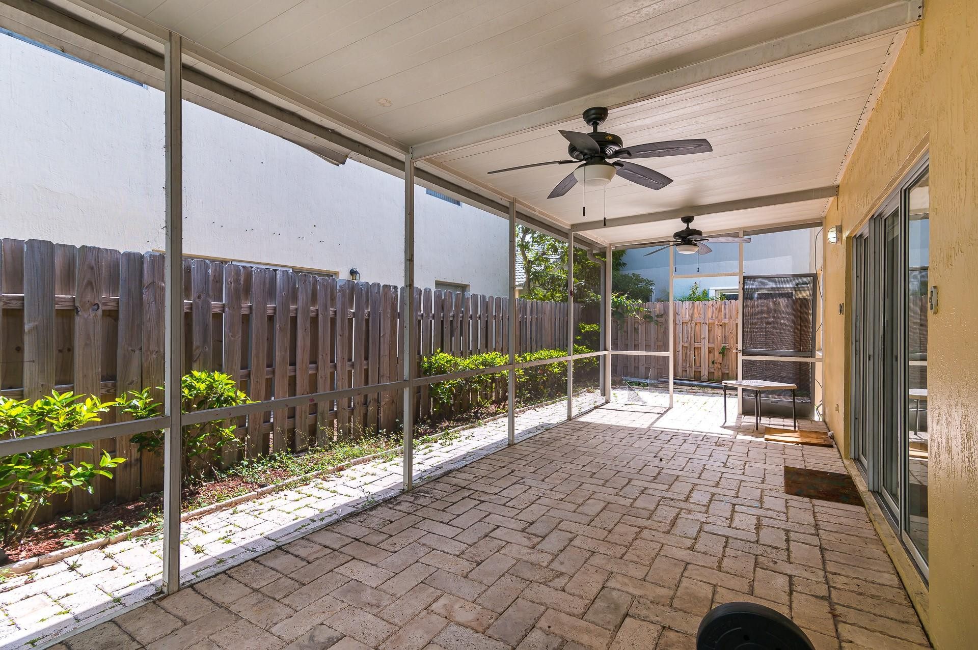 5486 NW 44TH, Coconut Creek FL 33073