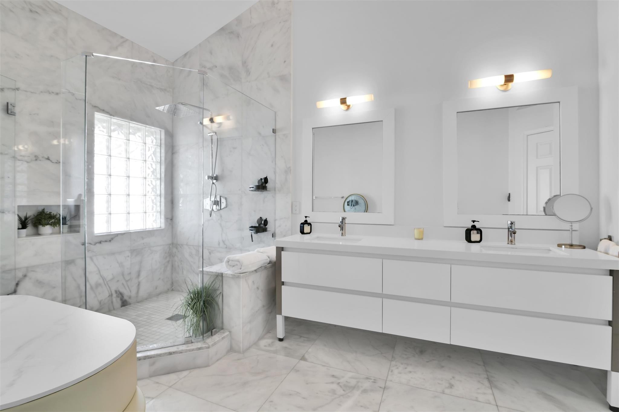 1035 Boca Cove, Highland Beach FL 33487