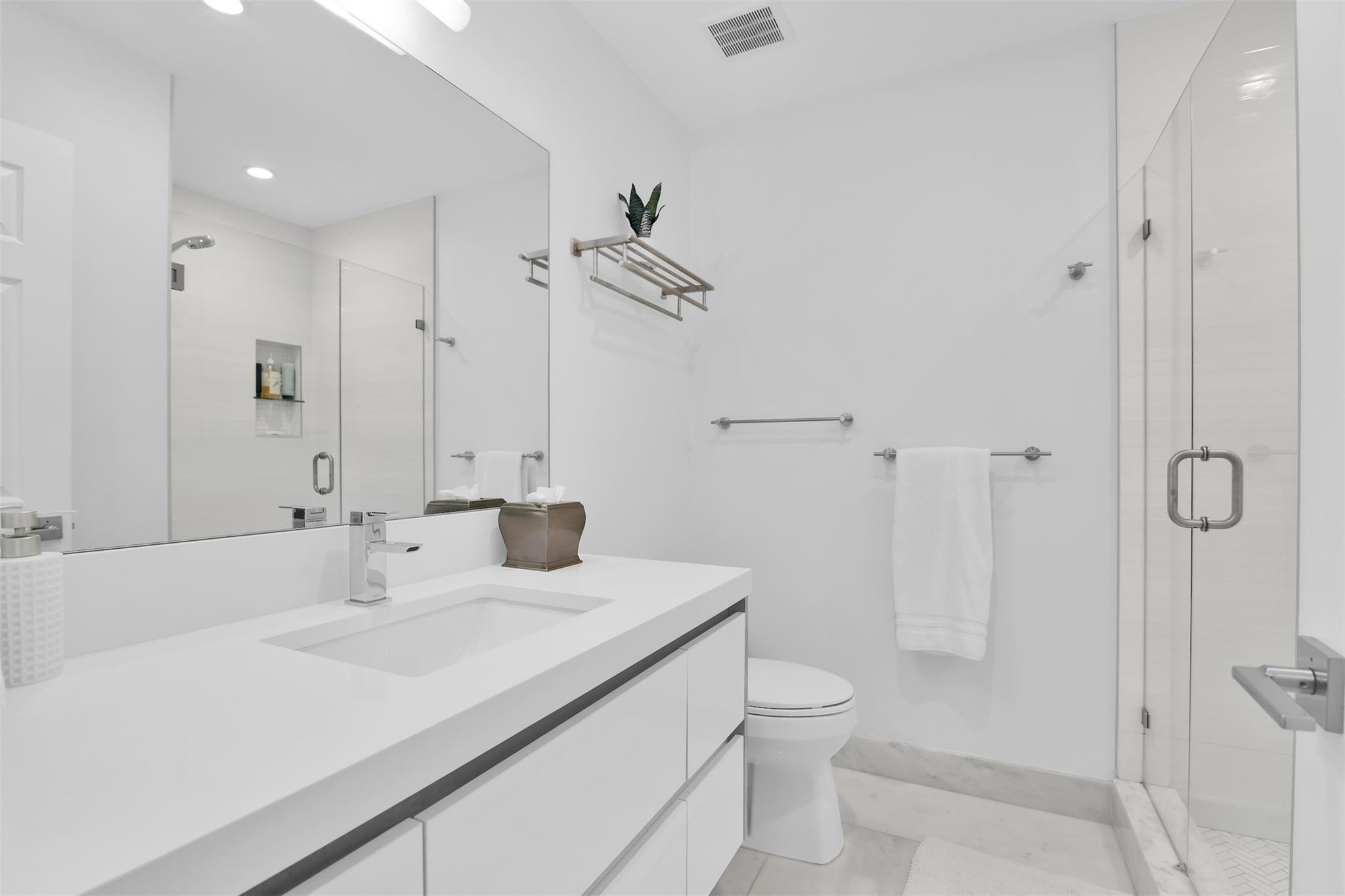 1035 Boca Cove, Highland Beach FL 33487