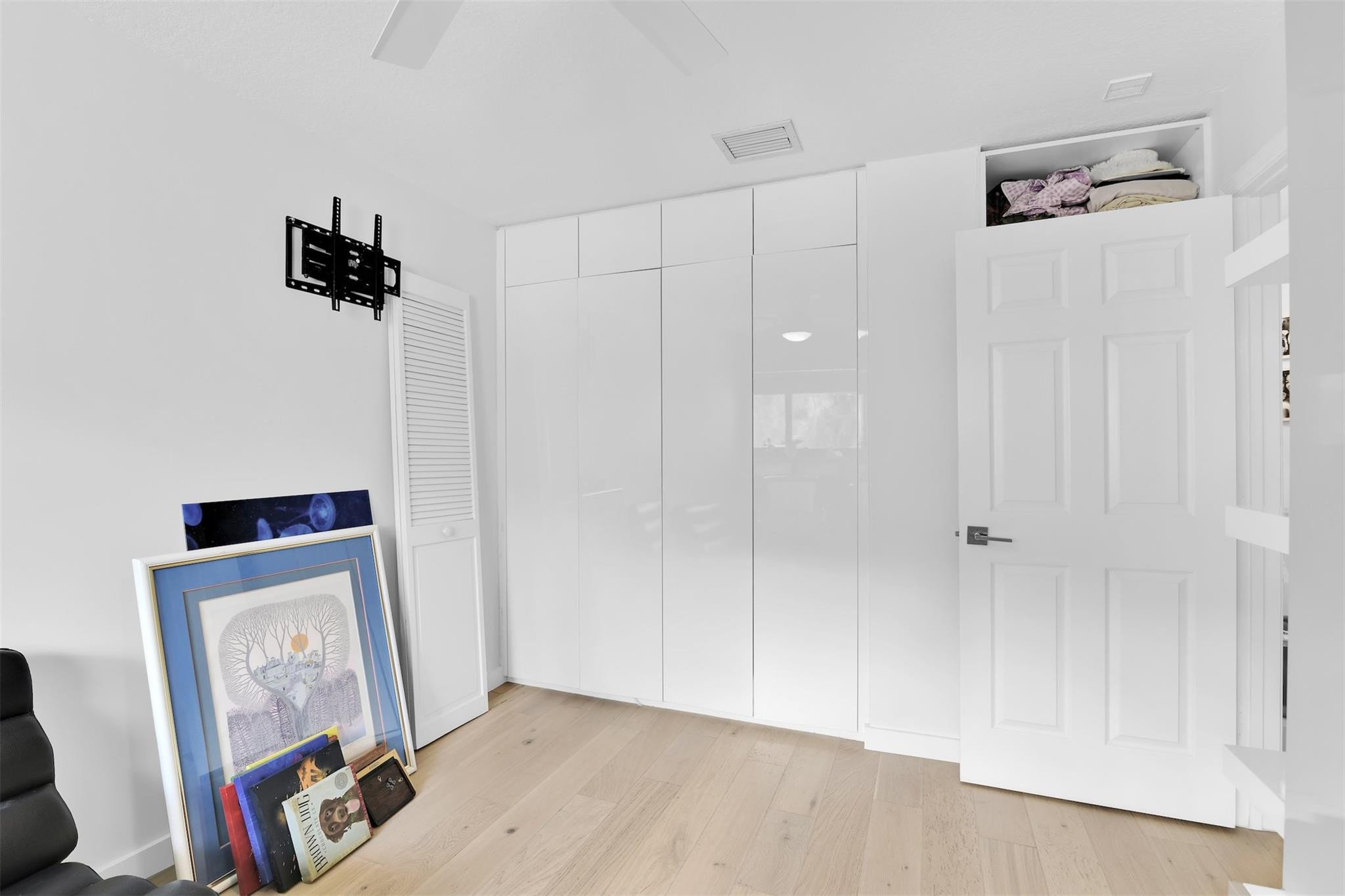 1035 Boca Cove, Highland Beach FL 33487