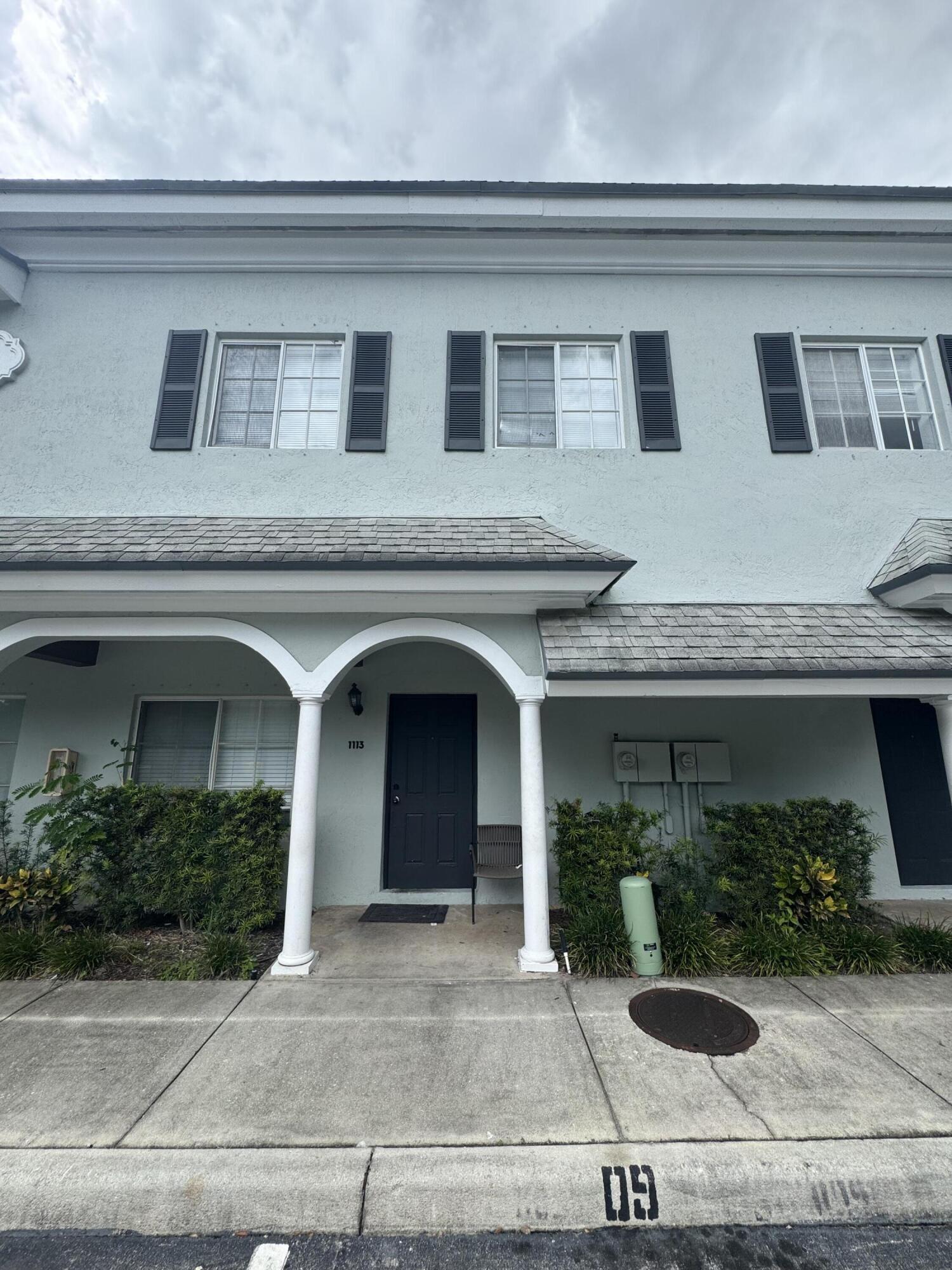 1161 Colonial Palms, West Palm Beach FL 33406