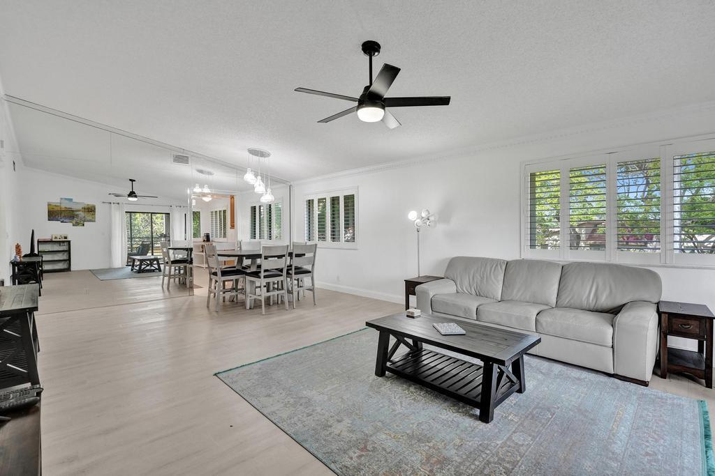 9361 SW 23RD #3203, Davie FL 33324