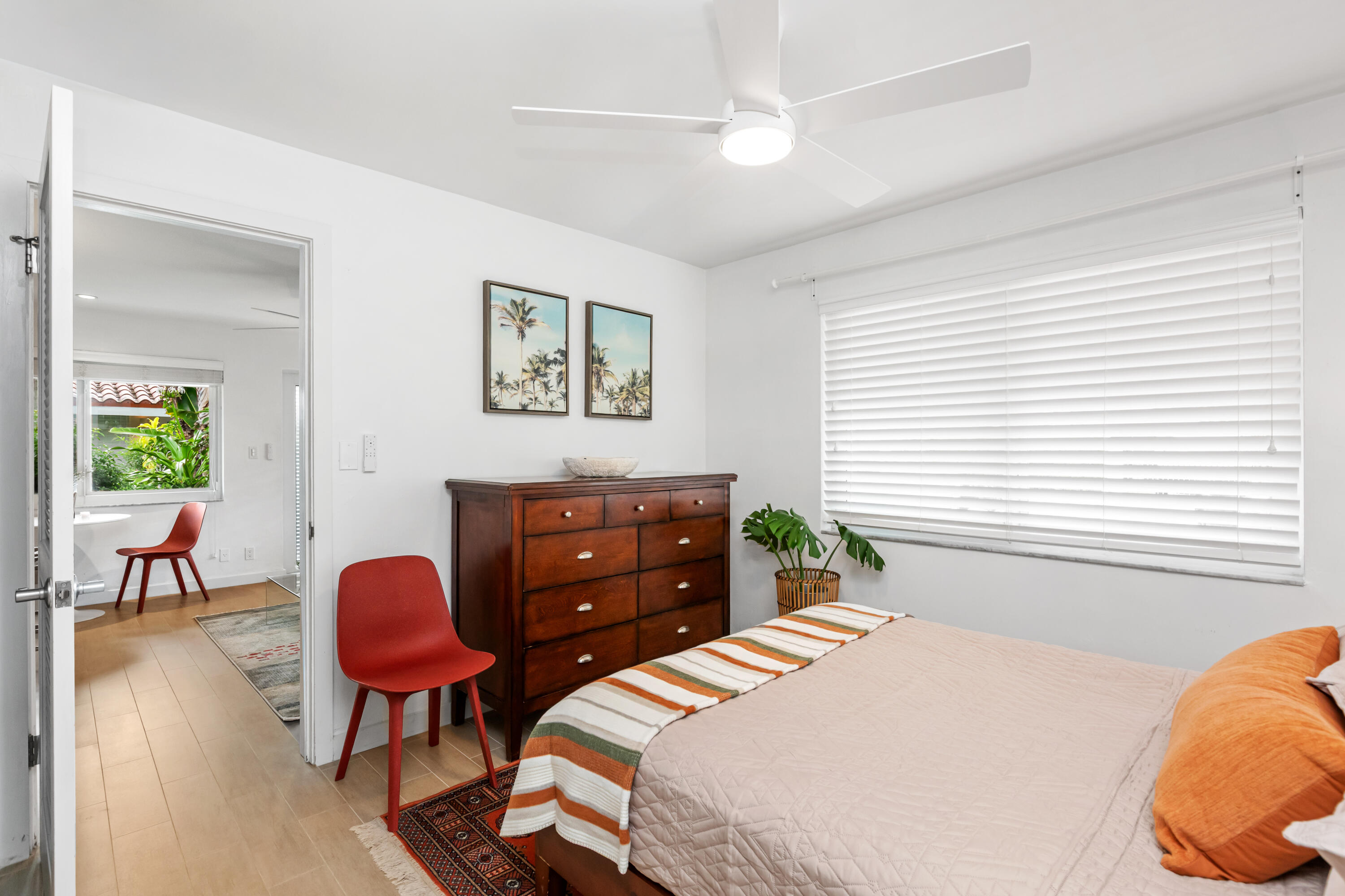 615 NE 10TH #101B, Fort Lauderdale FL 33304