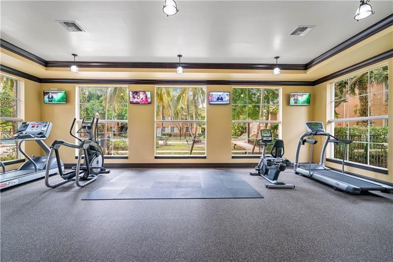 8020 N NOB HILL #206, Tamarac FL 33321