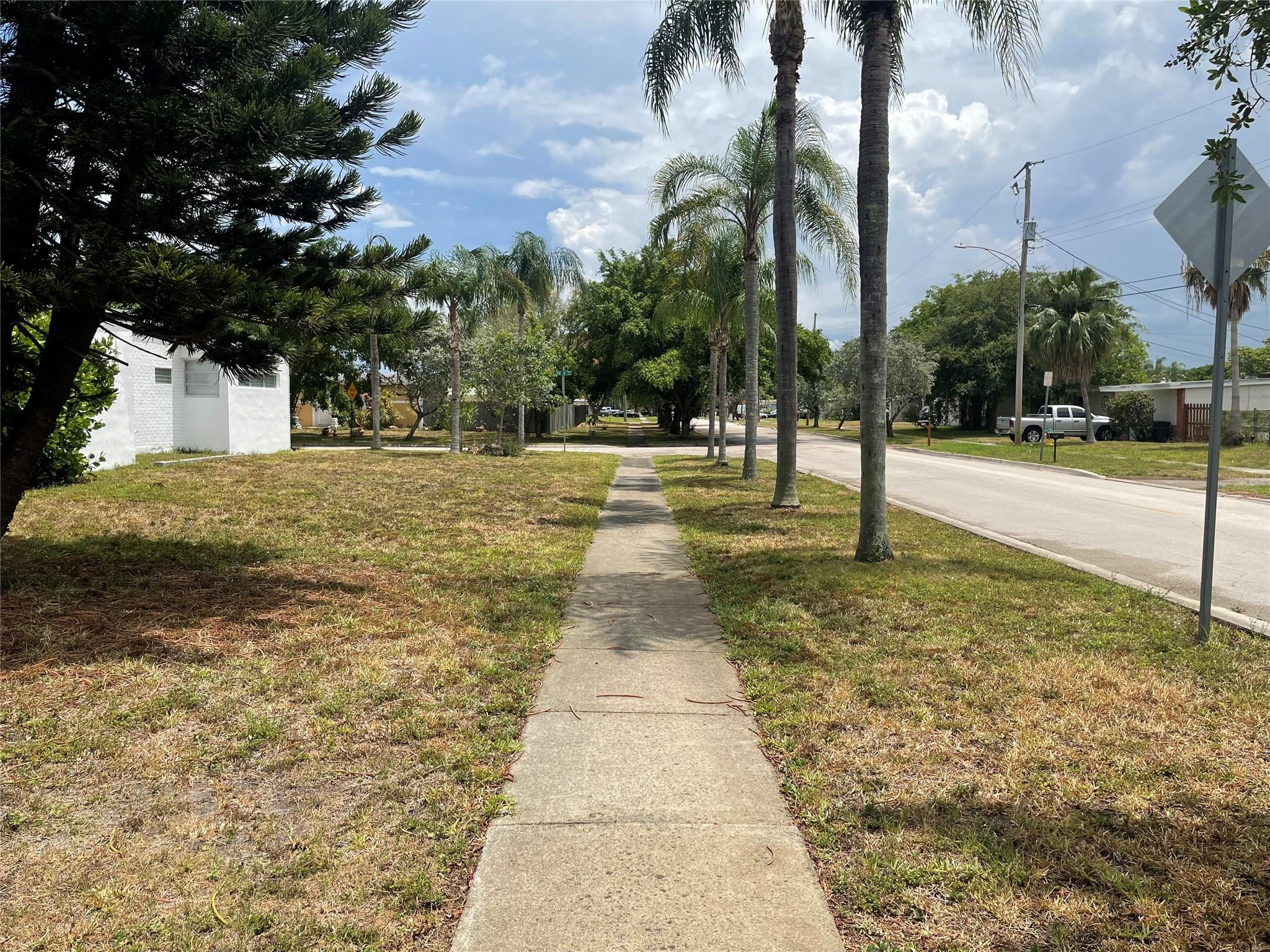 5813 NW 18TH, Margate FL 33063