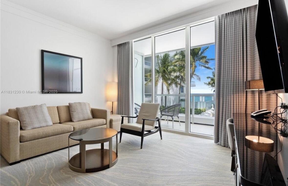 4391 Collins #623, Miami Beach FL 33140