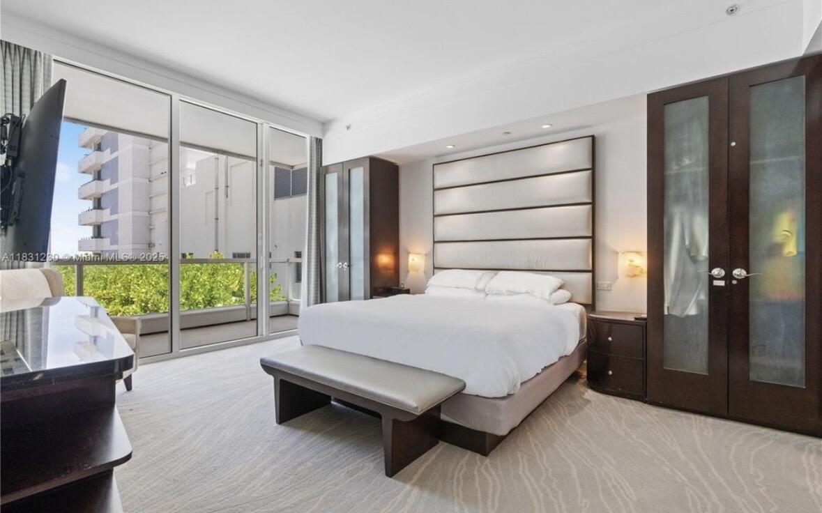 4391 Collins #623, Miami Beach FL 33140