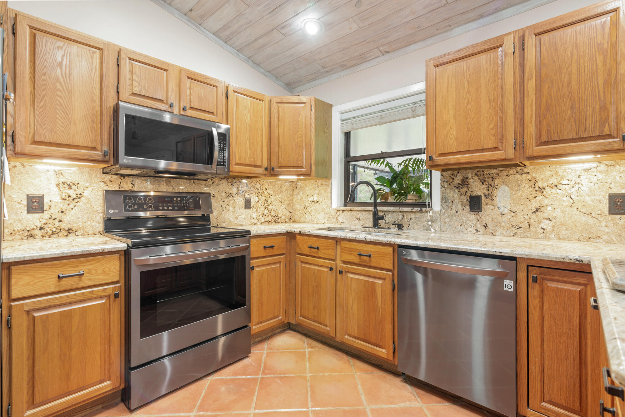 14654 Peace River, Palm Beach Gardens FL 33418