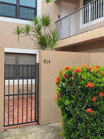 6606 VILLA SONRISA #914, Boca Raton FL 33433