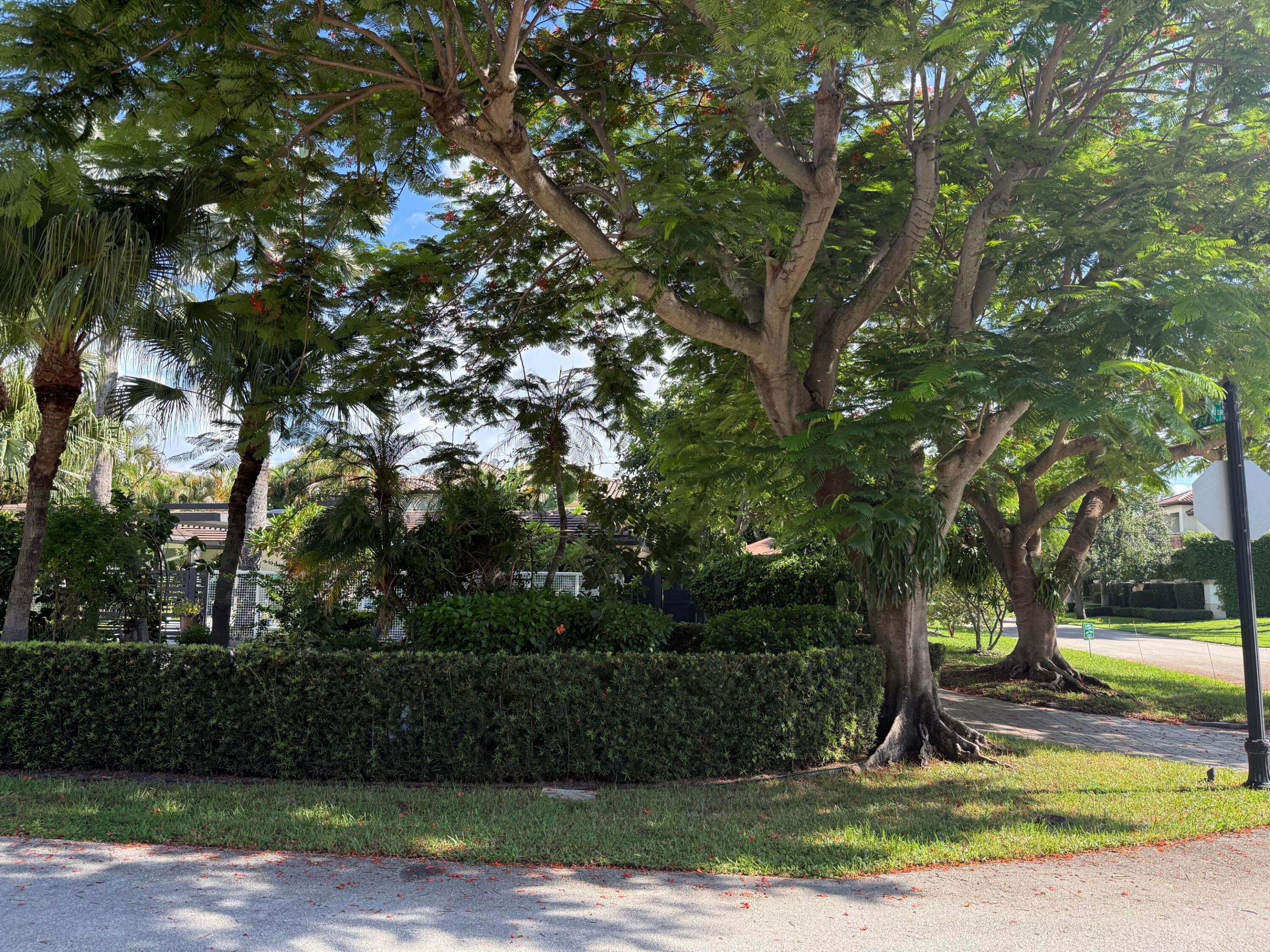 716 Middle River, Fort Lauderdale FL 33304