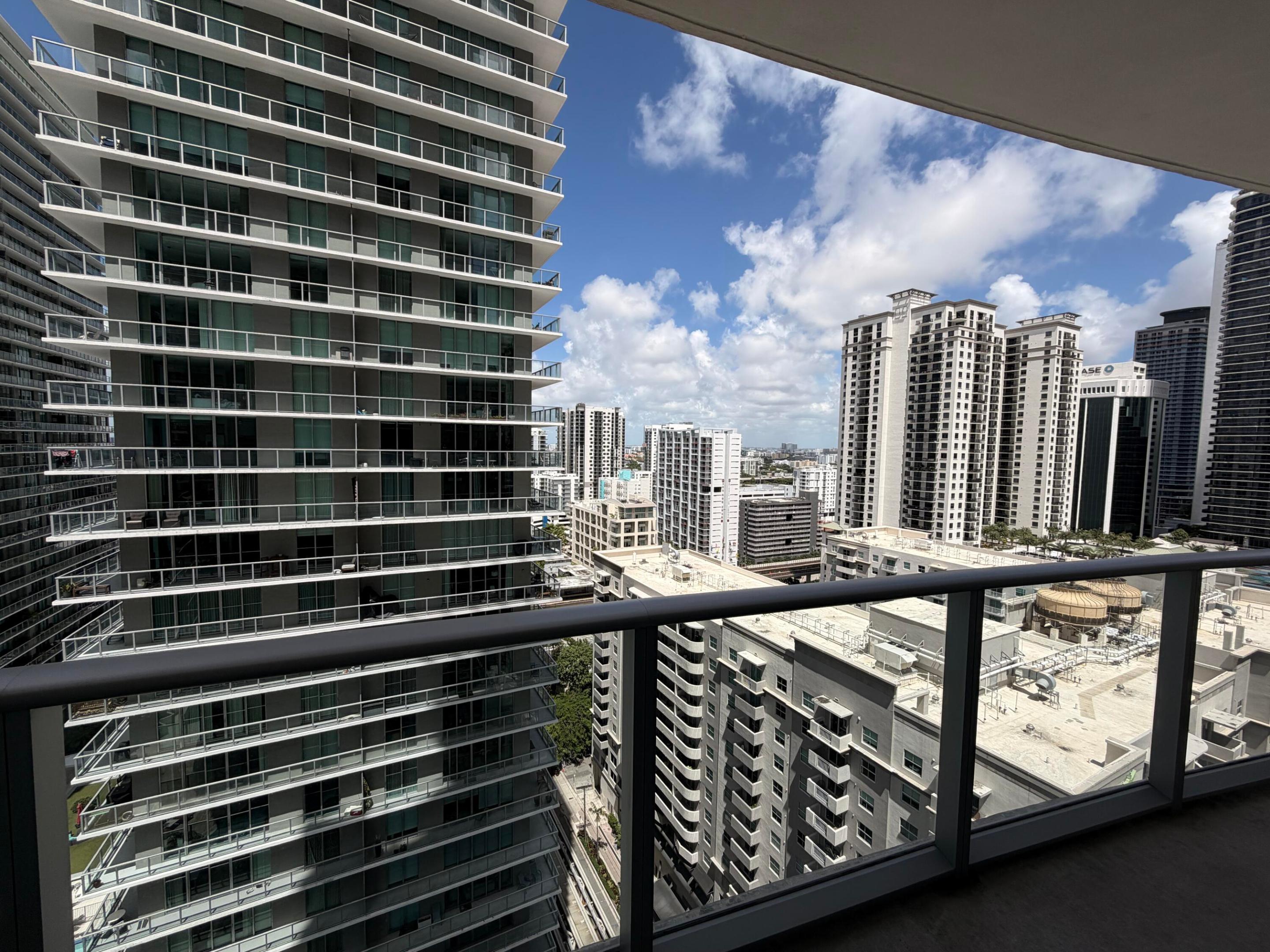 1100 S MIAMI #2106, Miami FL 33130