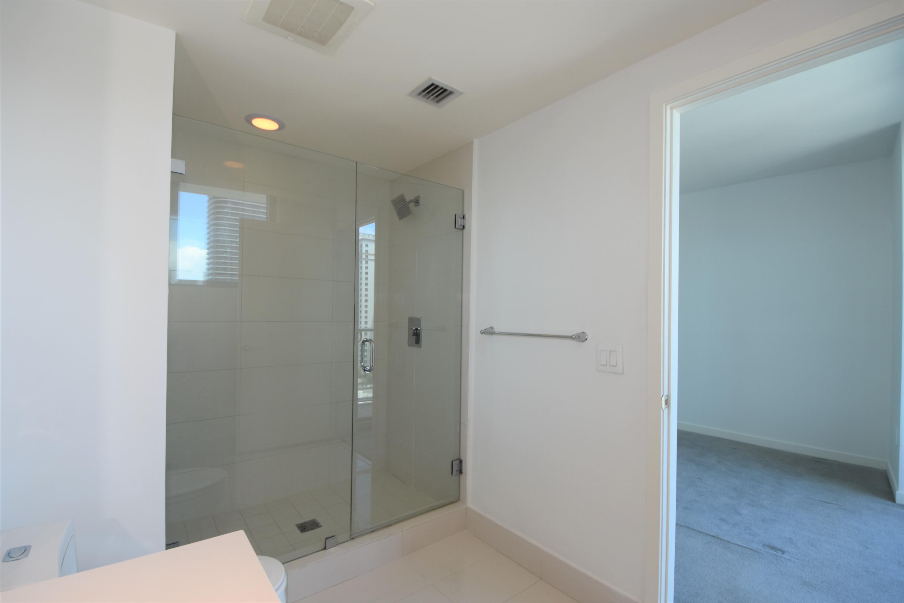 1100 S Miami #2207, Miami FL 33130