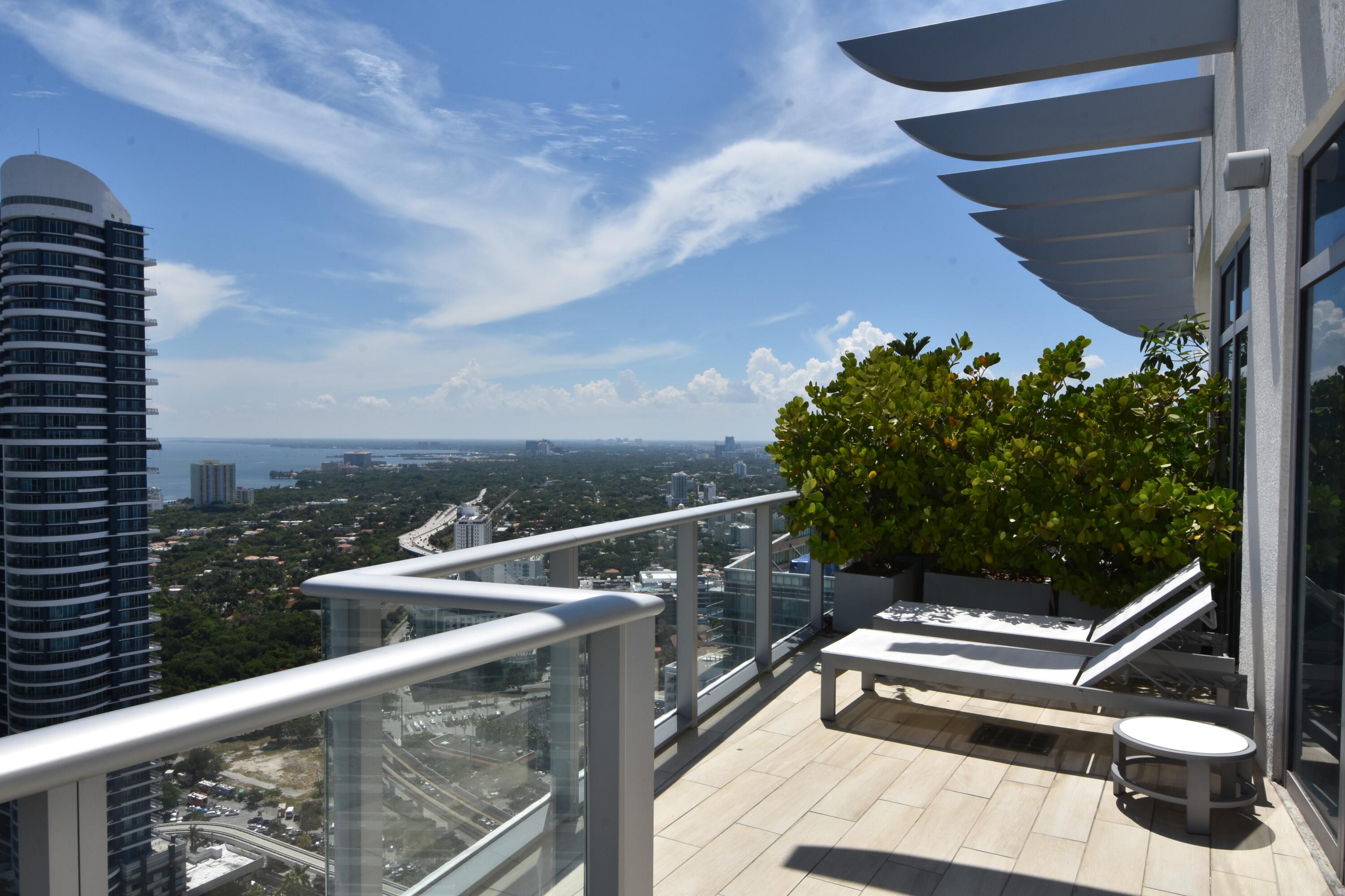 1100 S Miami #2207, Miami FL 33130