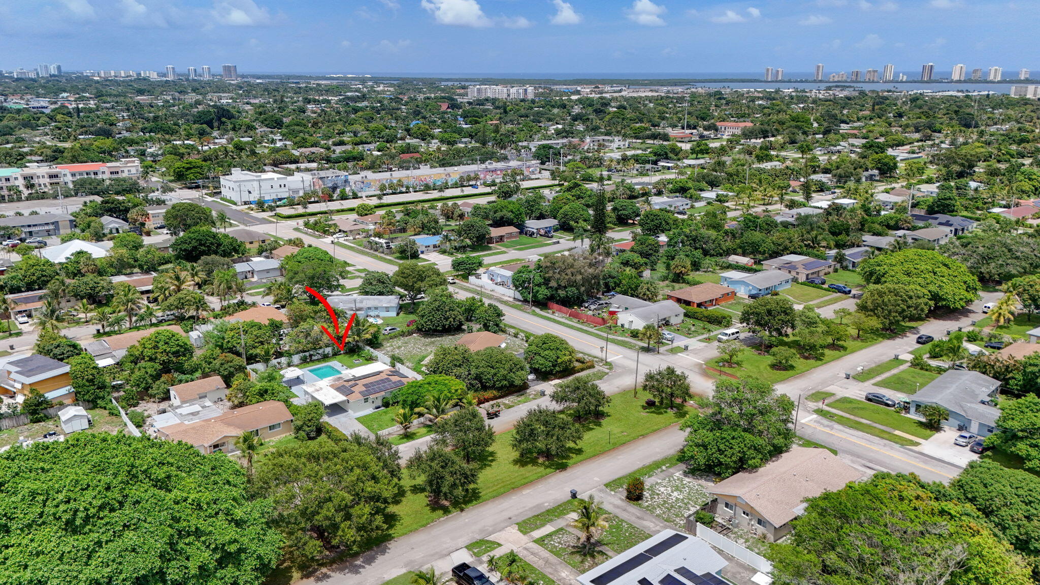 813 Date Palm, Lake Park FL 33403