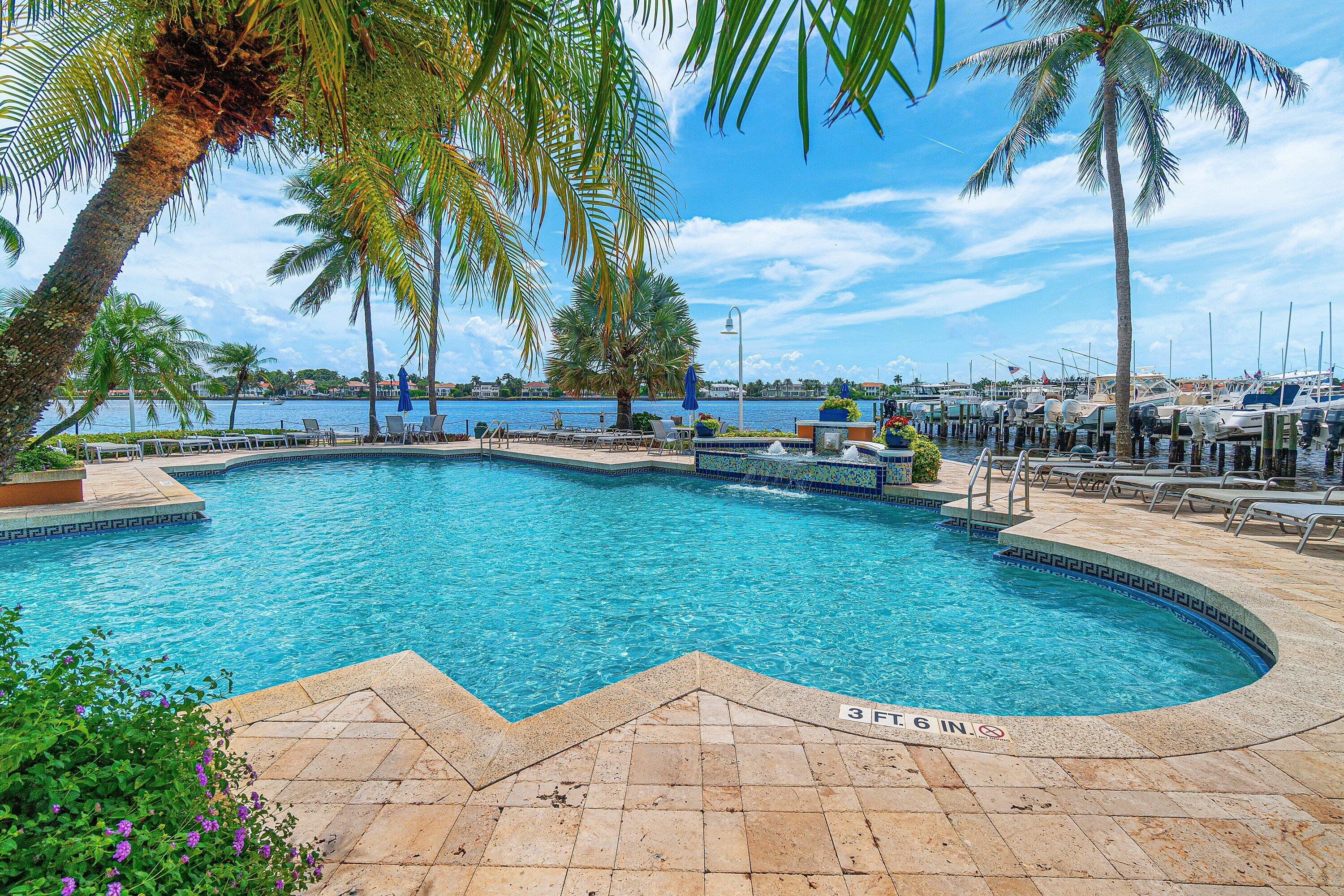 131 Yacht Club #307, Hypoluxo FL 33462