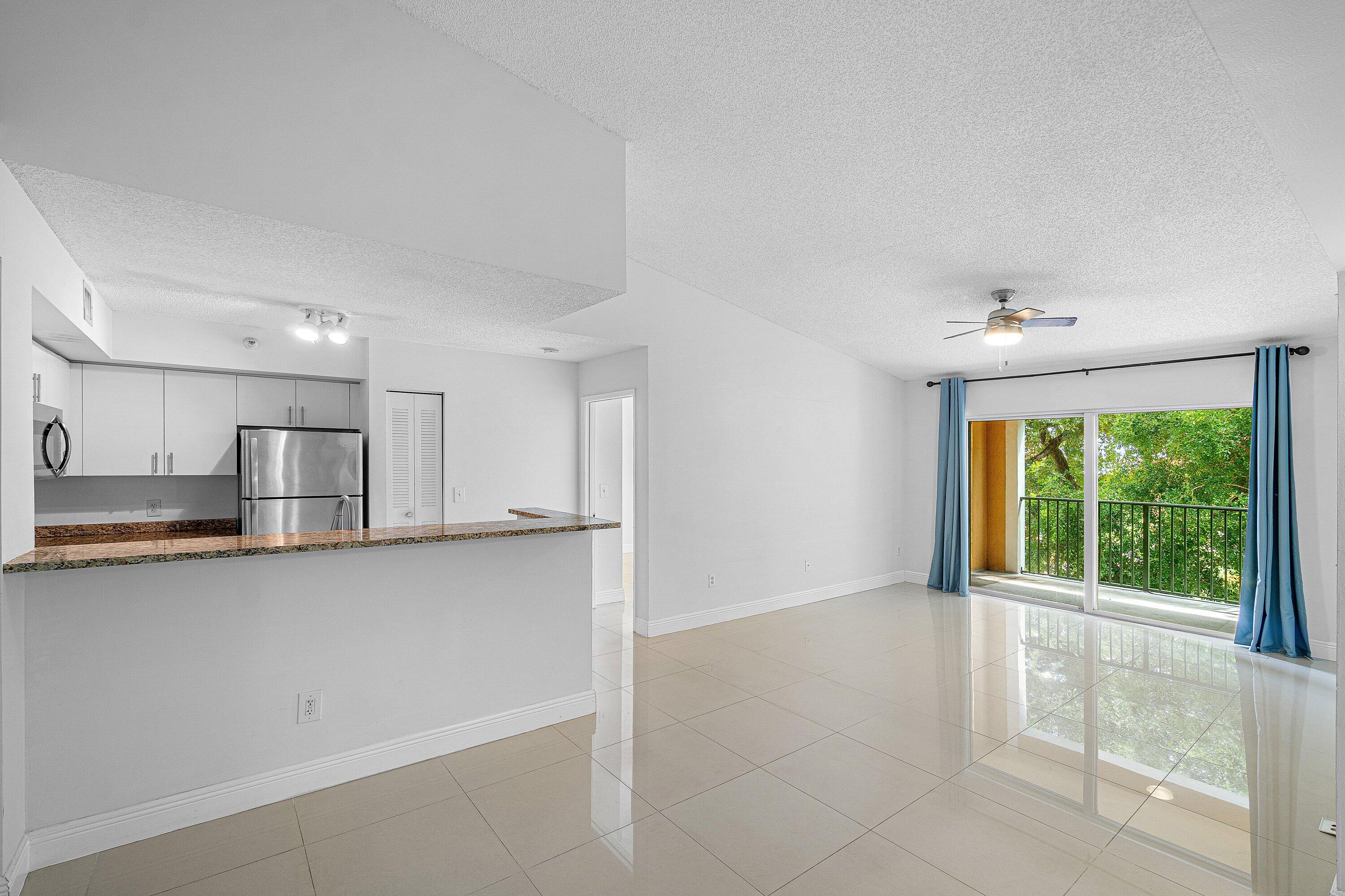 131 Yacht Club #307, Hypoluxo FL 33462