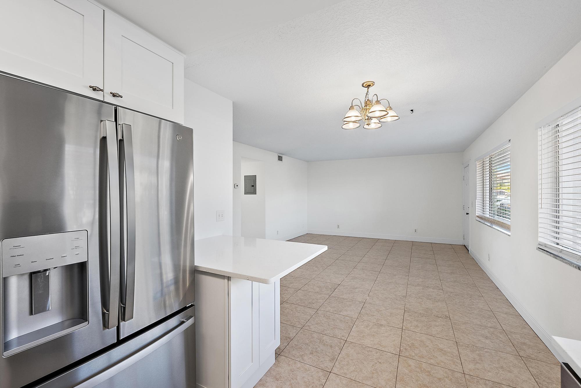 316 Southwind #Apt 107, North Palm Beach FL 33408