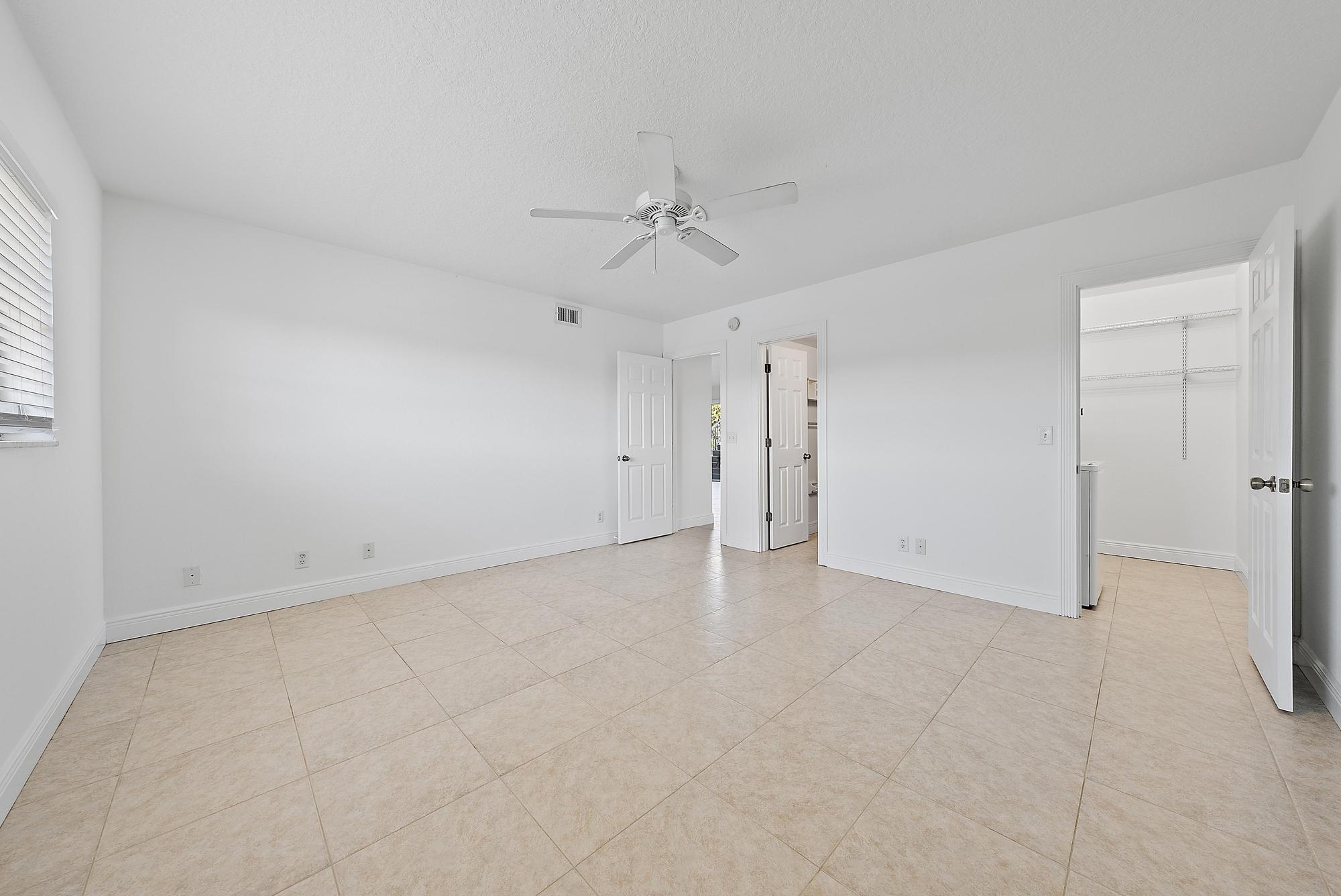 316 Southwind #Apt 107, North Palm Beach FL 33408