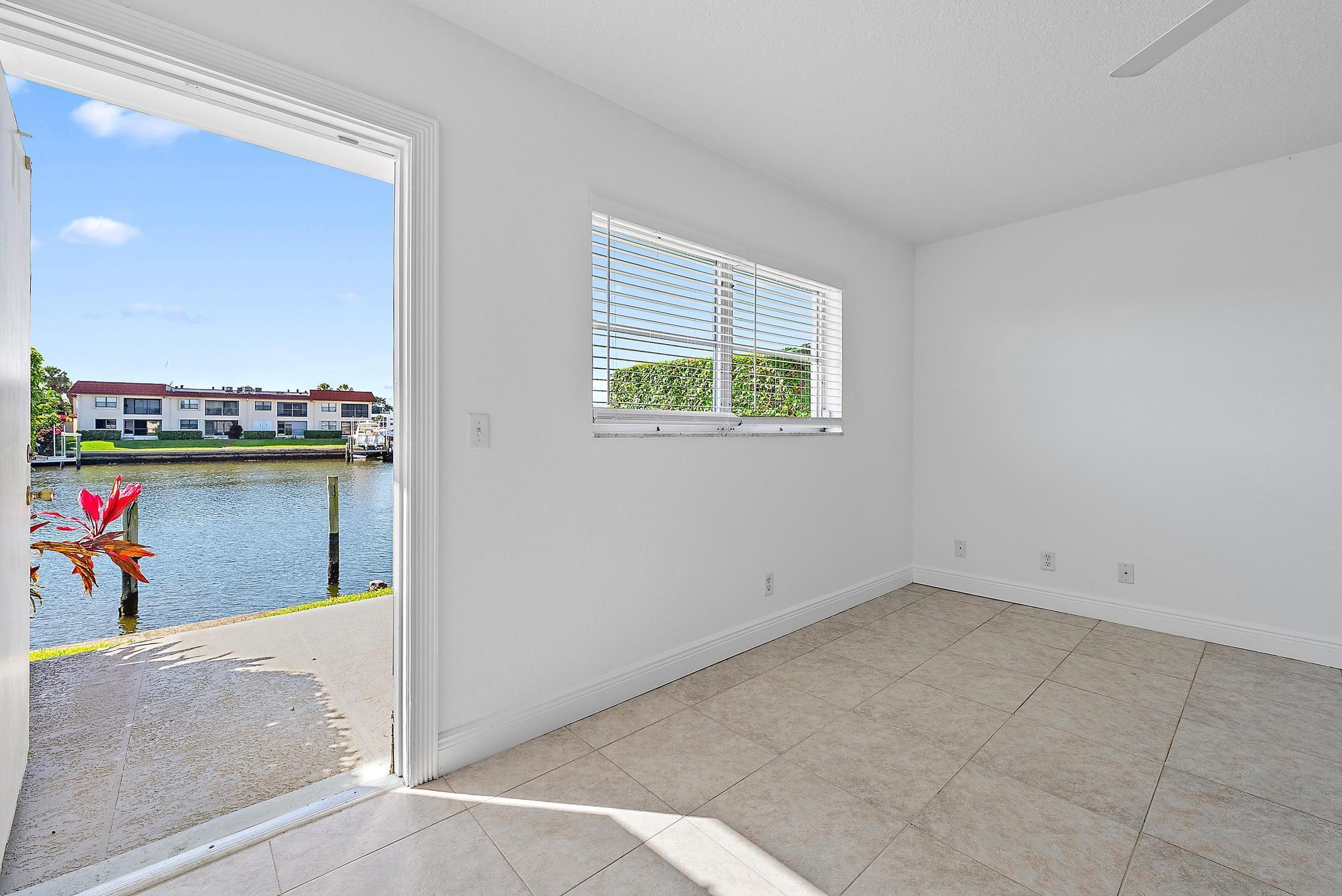 316 Southwind #Apt 107, North Palm Beach FL 33408