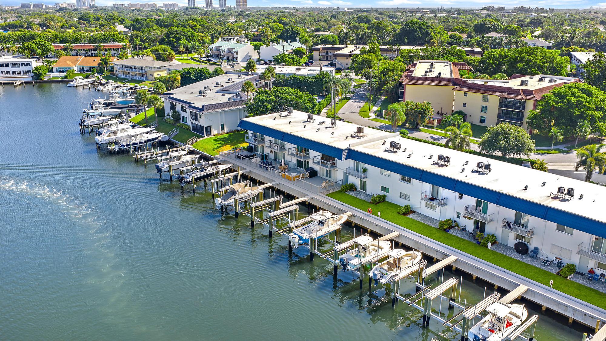 316 Southwind #Apt 107, North Palm Beach FL 33408