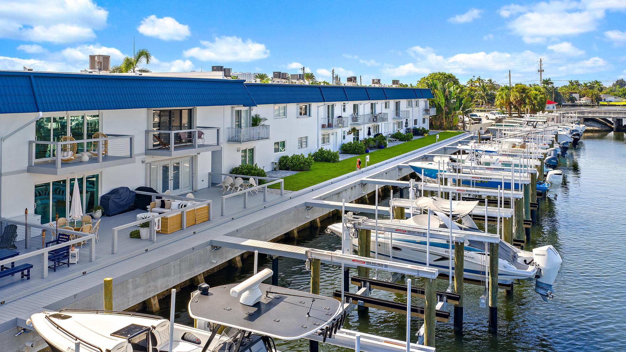 316 Southwind #Apt 107, North Palm Beach FL 33408