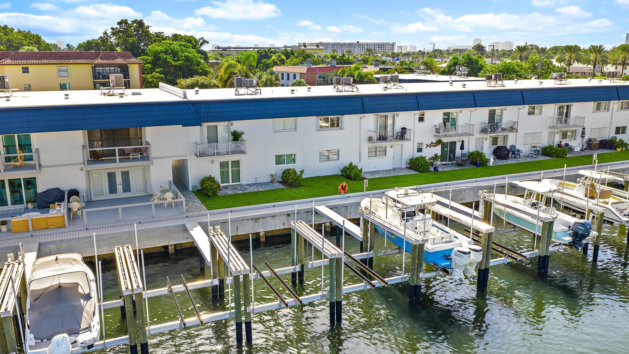 316 Southwind #Apt 107, North Palm Beach FL 33408