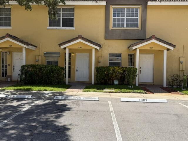4365 NW 69TH #4365, Lauderhill FL 33319