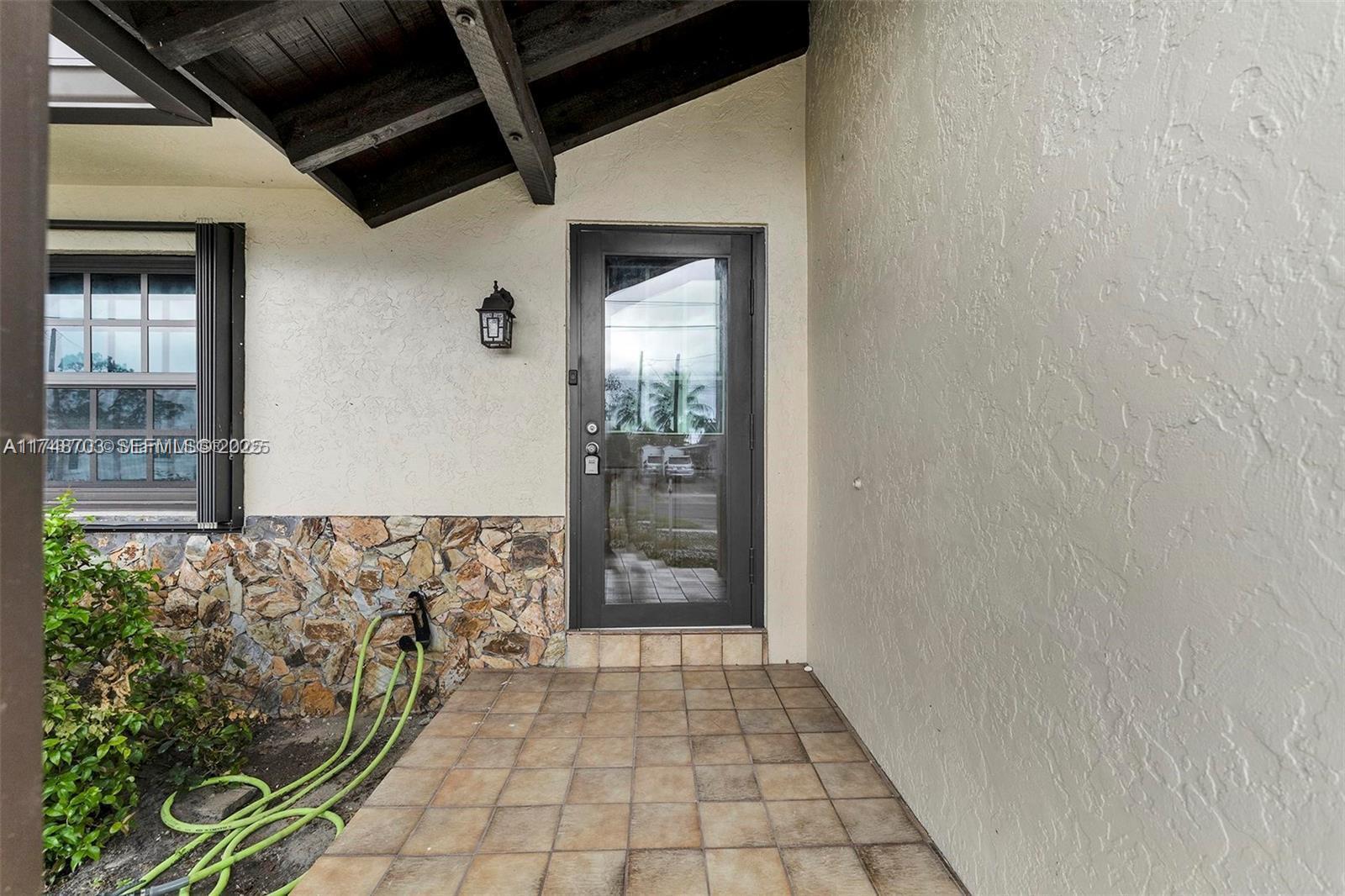 1406 NW 8TH, Dania Beach FL 33004