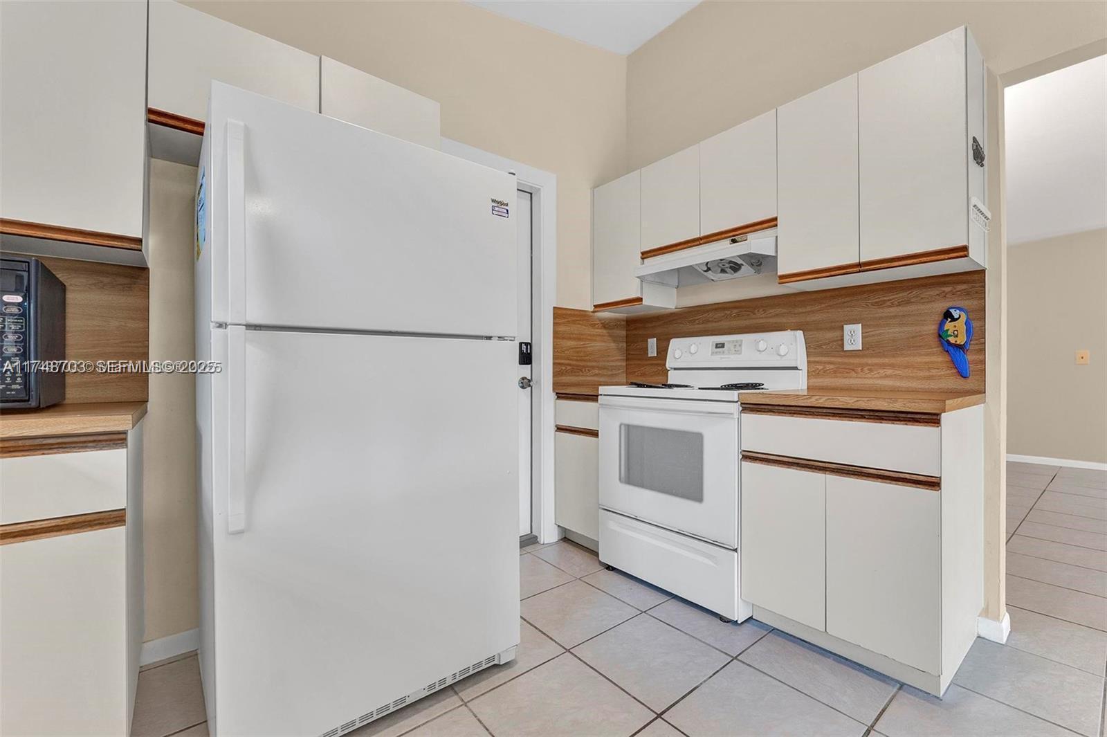 1406 NW 8TH, Dania Beach FL 33004