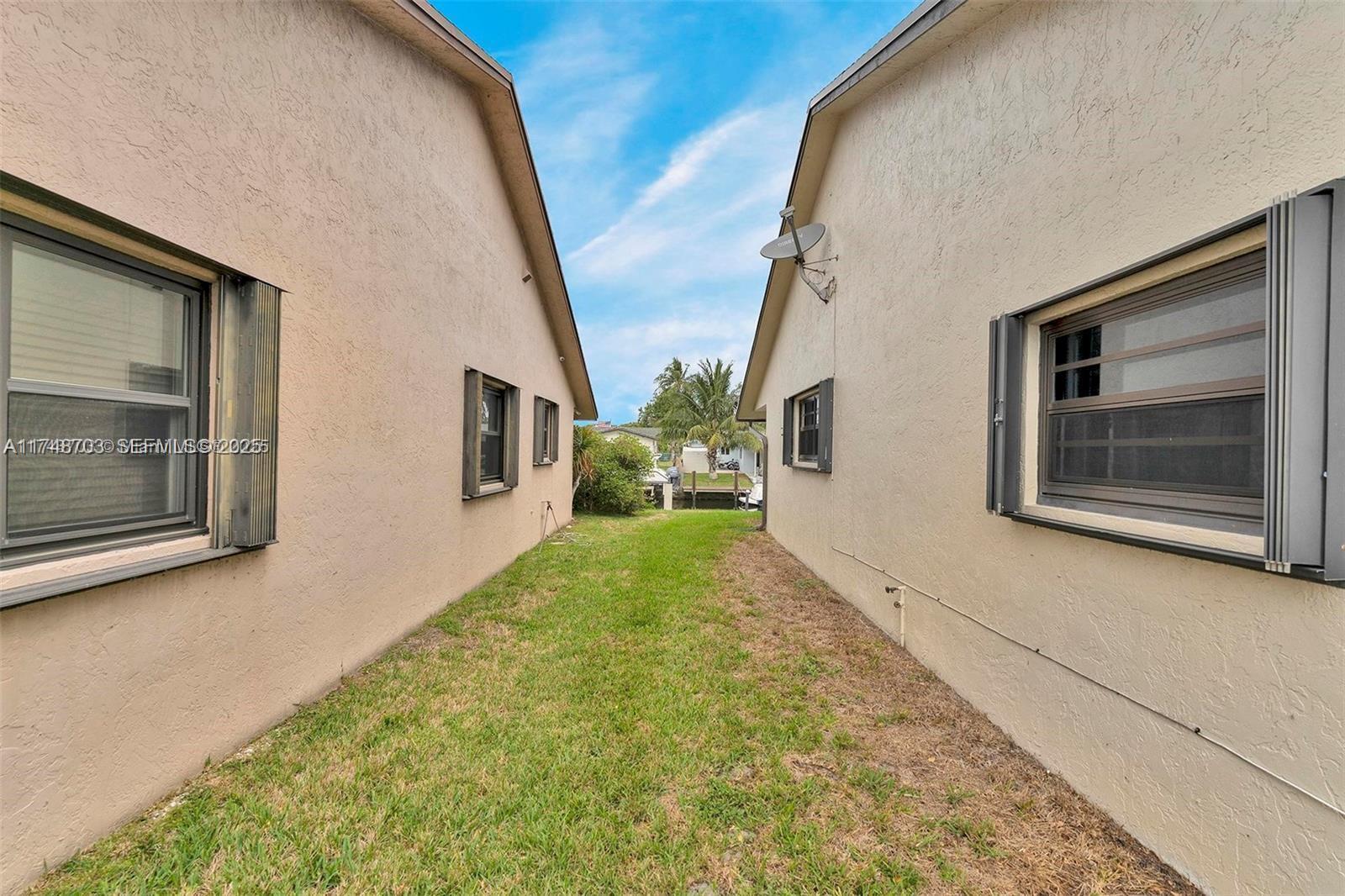 1406 NW 8TH, Dania Beach FL 33004