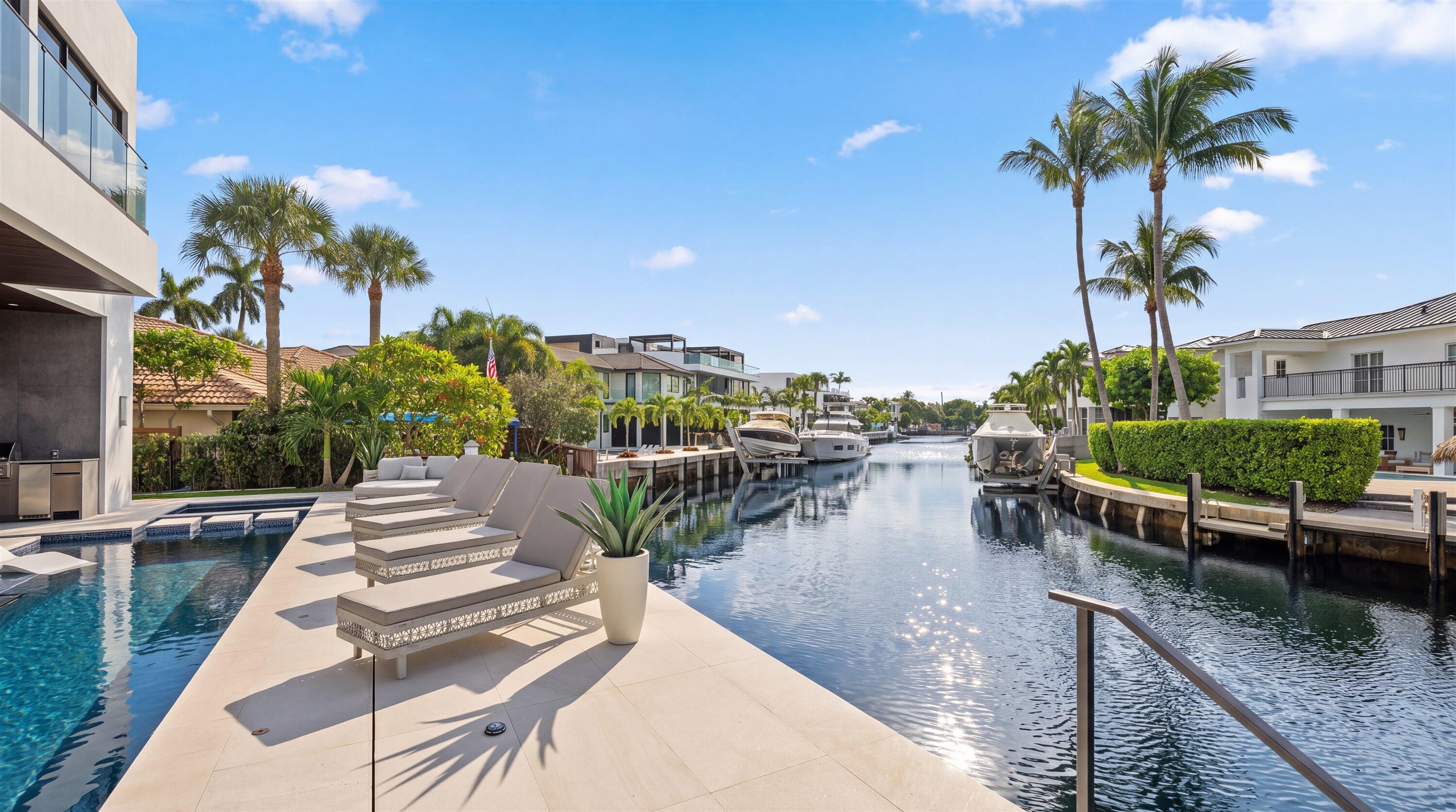 591 Golden Harbour, Boca Raton FL 33432