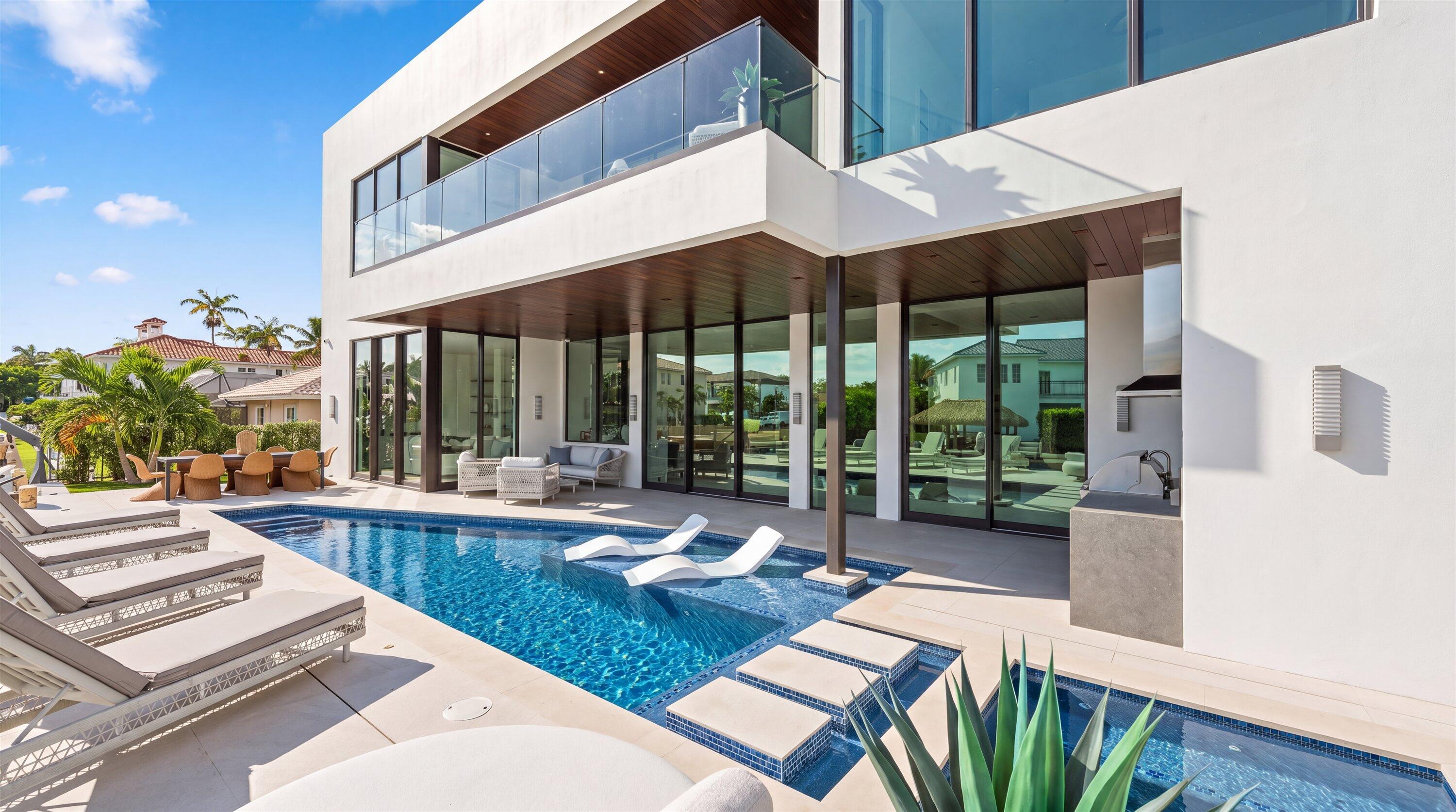 591 Golden Harbour, Boca Raton FL 33432