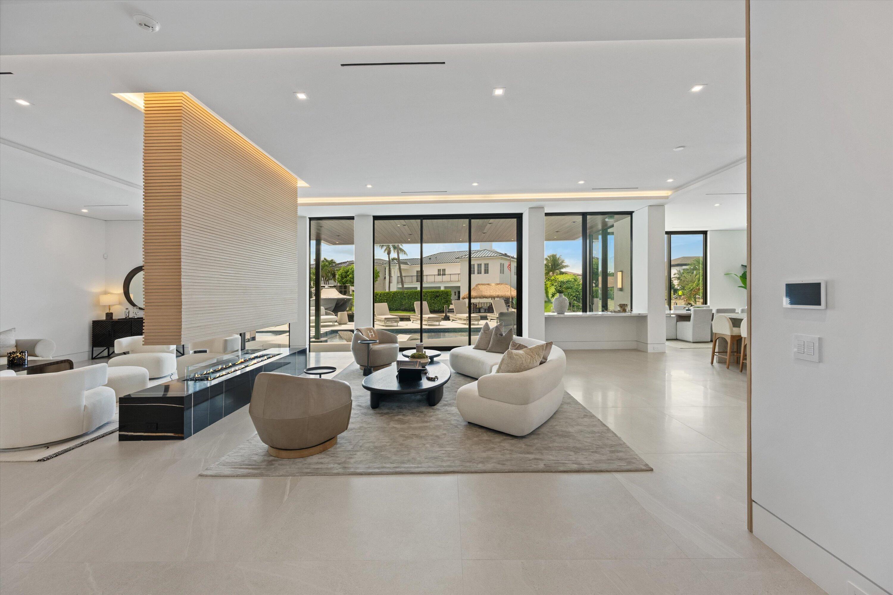 591 Golden Harbour, Boca Raton FL 33432