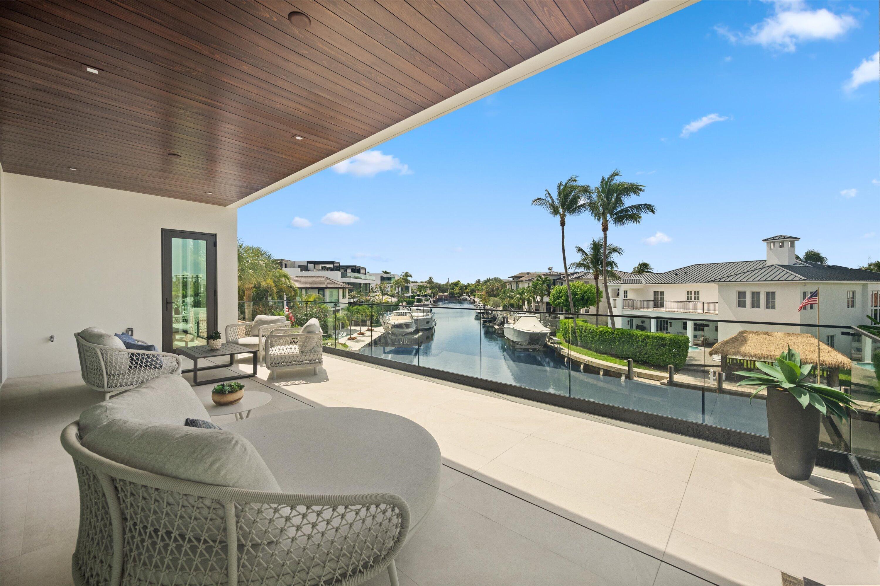 591 Golden Harbour, Boca Raton FL 33432